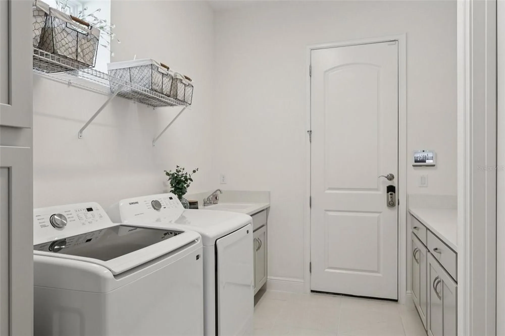 Property Slideshow image 20 of 42 | 5027 dancy ln, Saint Cloud, FL, 34772