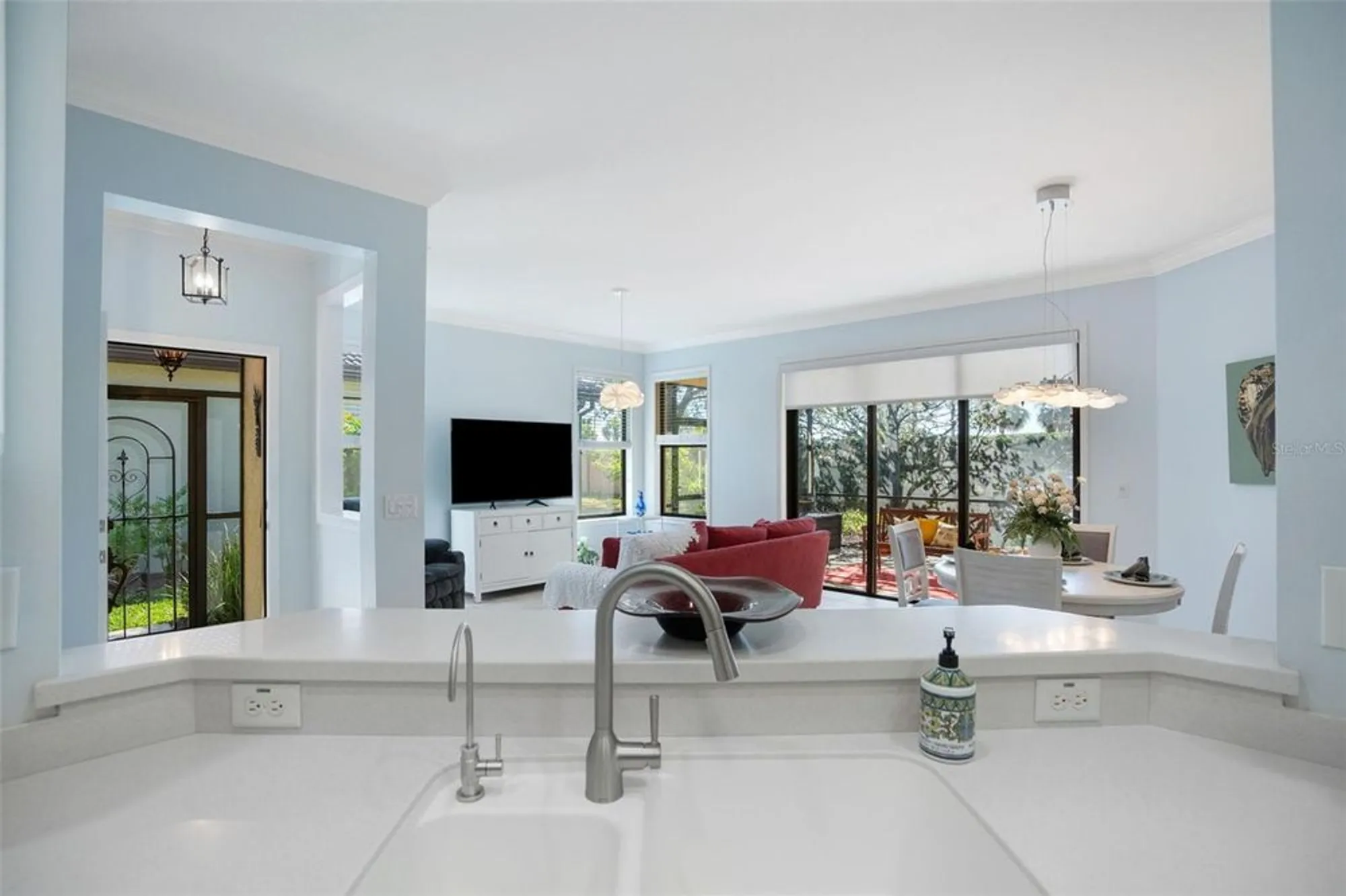 Property Slideshow image 11 of 36 | 1410 maseno dr, Venice, FL, 34292