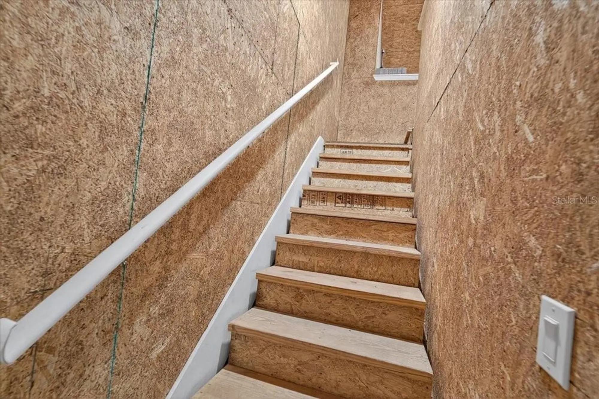 Property Slideshow image 38 of 80 | 17317 scuba crest st, Wimauma, FL, 33598