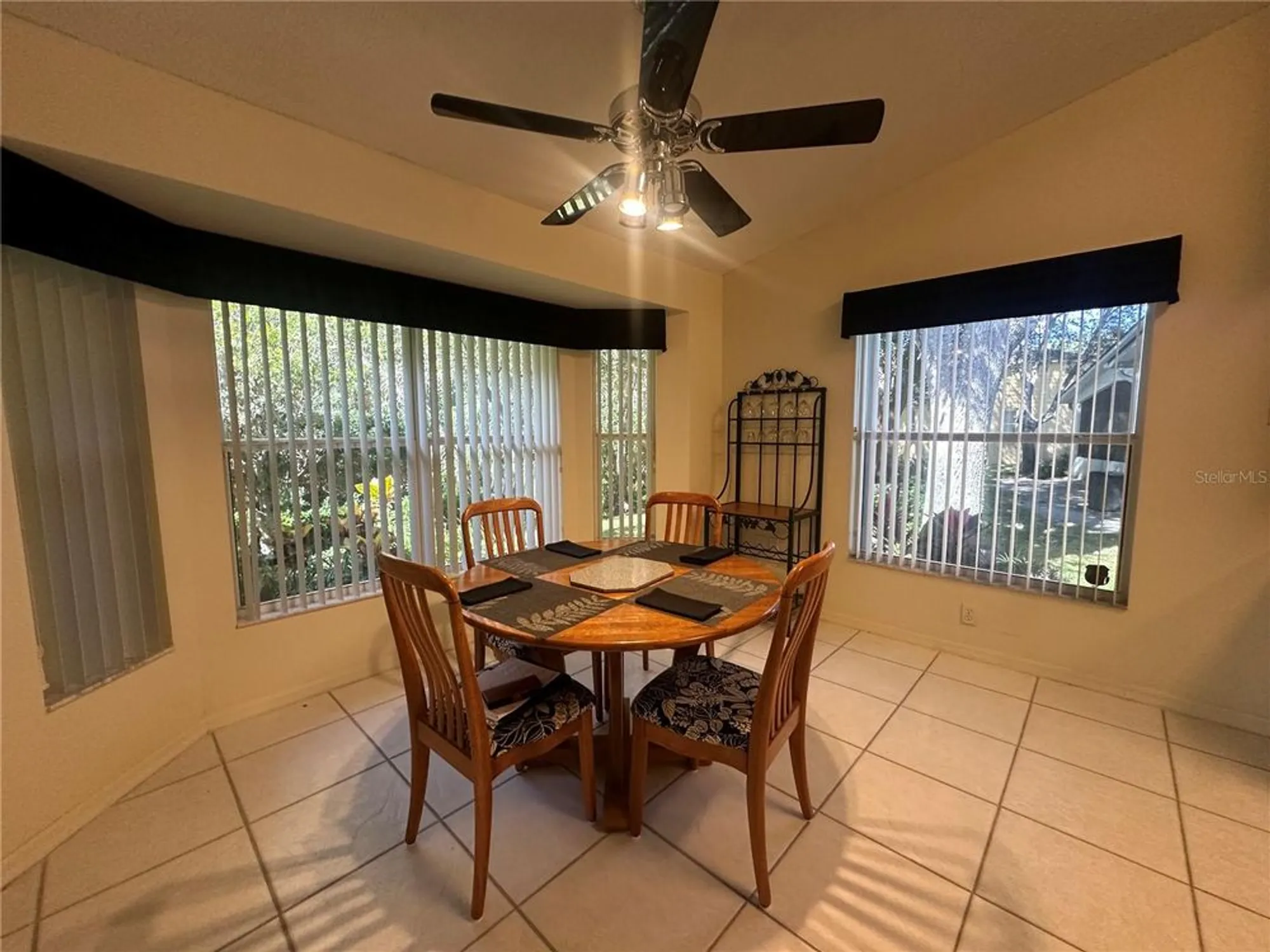 Property Slideshow image 24 of 64 | 18523 queen brooks ct, Hudson, FL, 34667