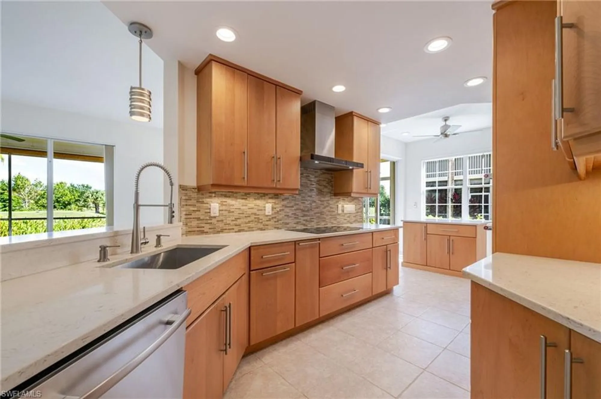 Property Slideshow image 9 of 37 | 20211 burnside pl 203, Estero, FL, 33928