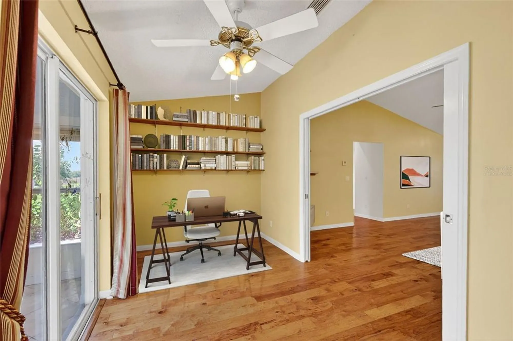 Property Slideshow image 22 of 69 | 21902 king henry ave, Leesburg, FL, 34748