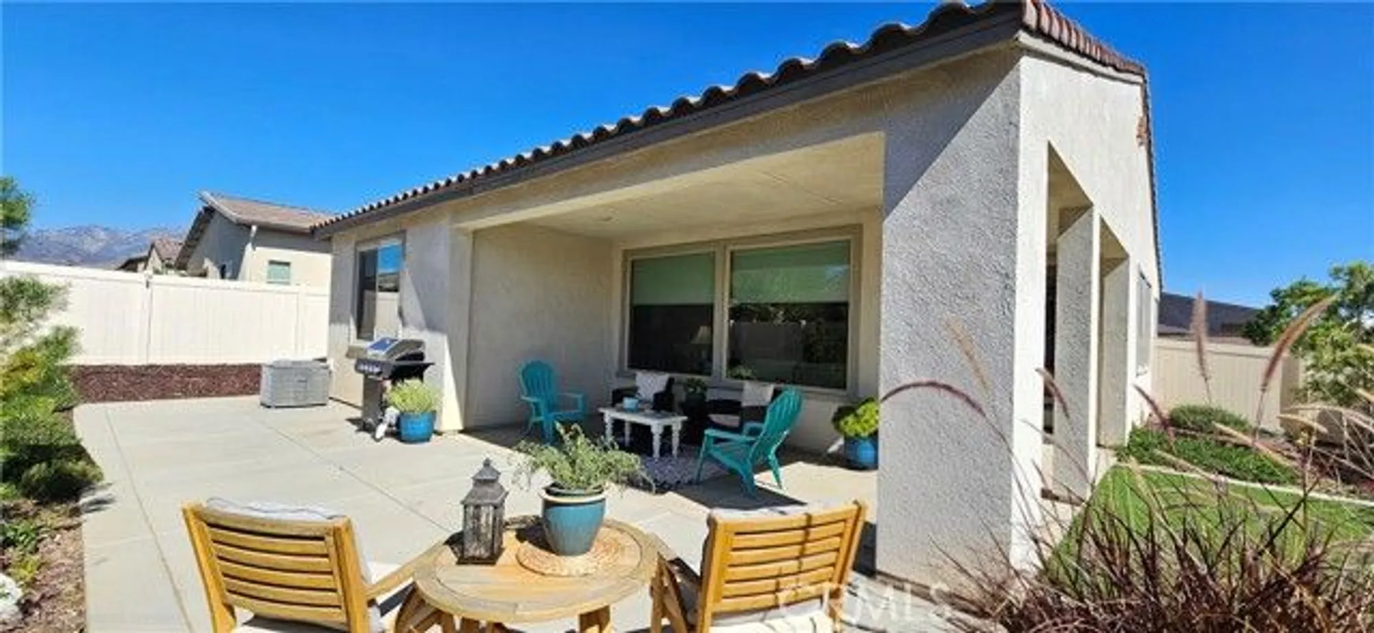 Property Slideshow image 33 of 44 | 1529 newland dr, Beaumont, CA, 92223
