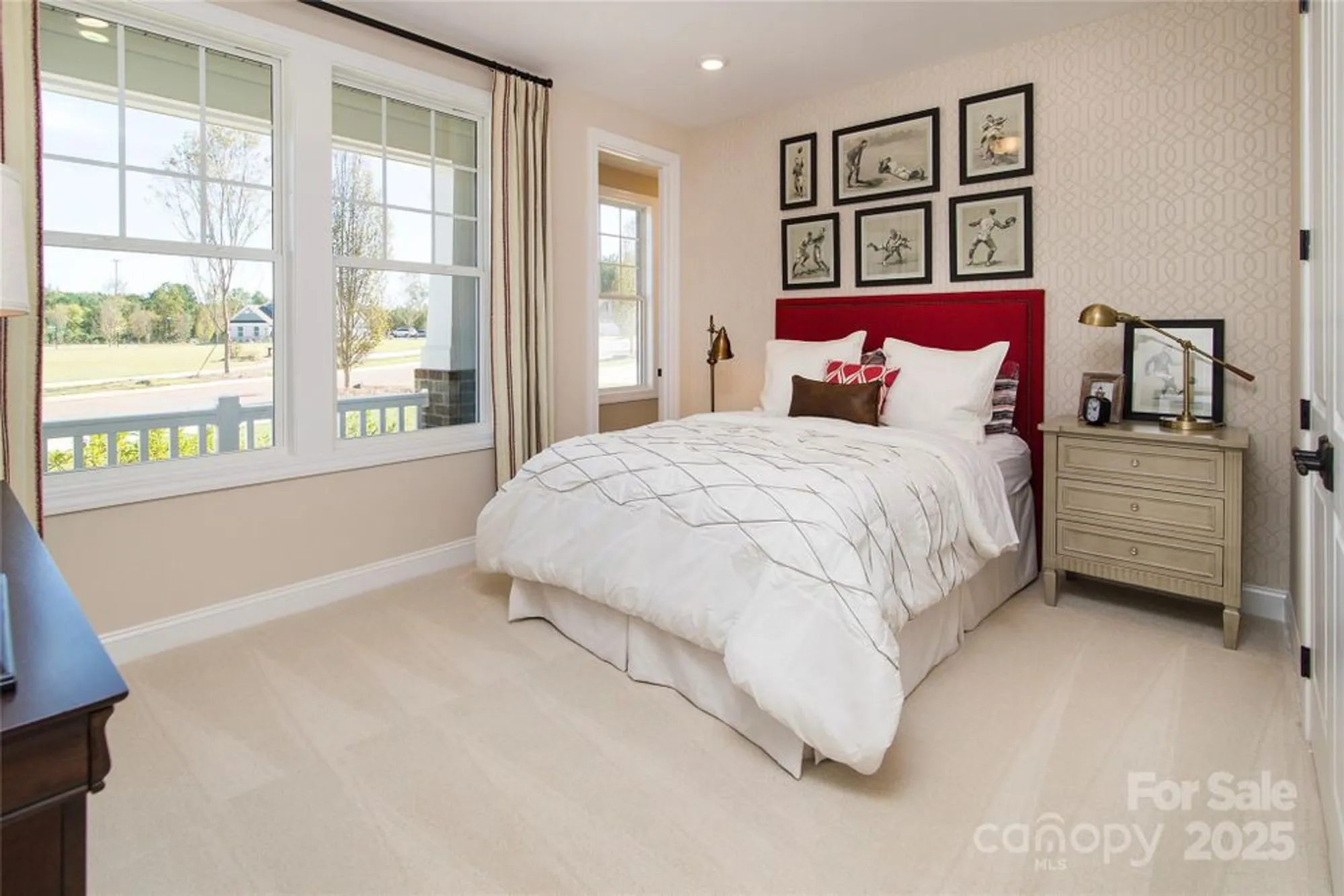 Property Slideshow image 15 of 34 | 8941 silver springs ct, Charlotte, NC, 28215