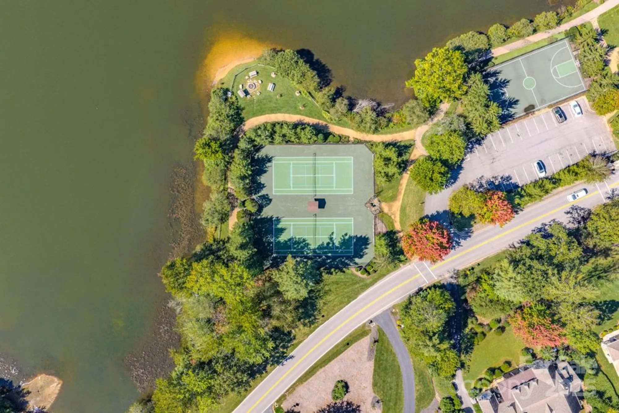 Property Slideshow image 38 of 39 | 16 larue ct, Biltmore Lake, NC, 28715