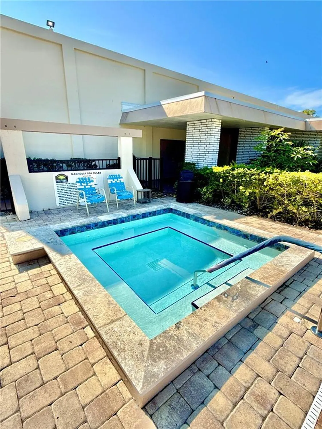 Property Slideshow image 39 of 46 | 5970 80th st n unit 411, St Petersburg, FL, 33709