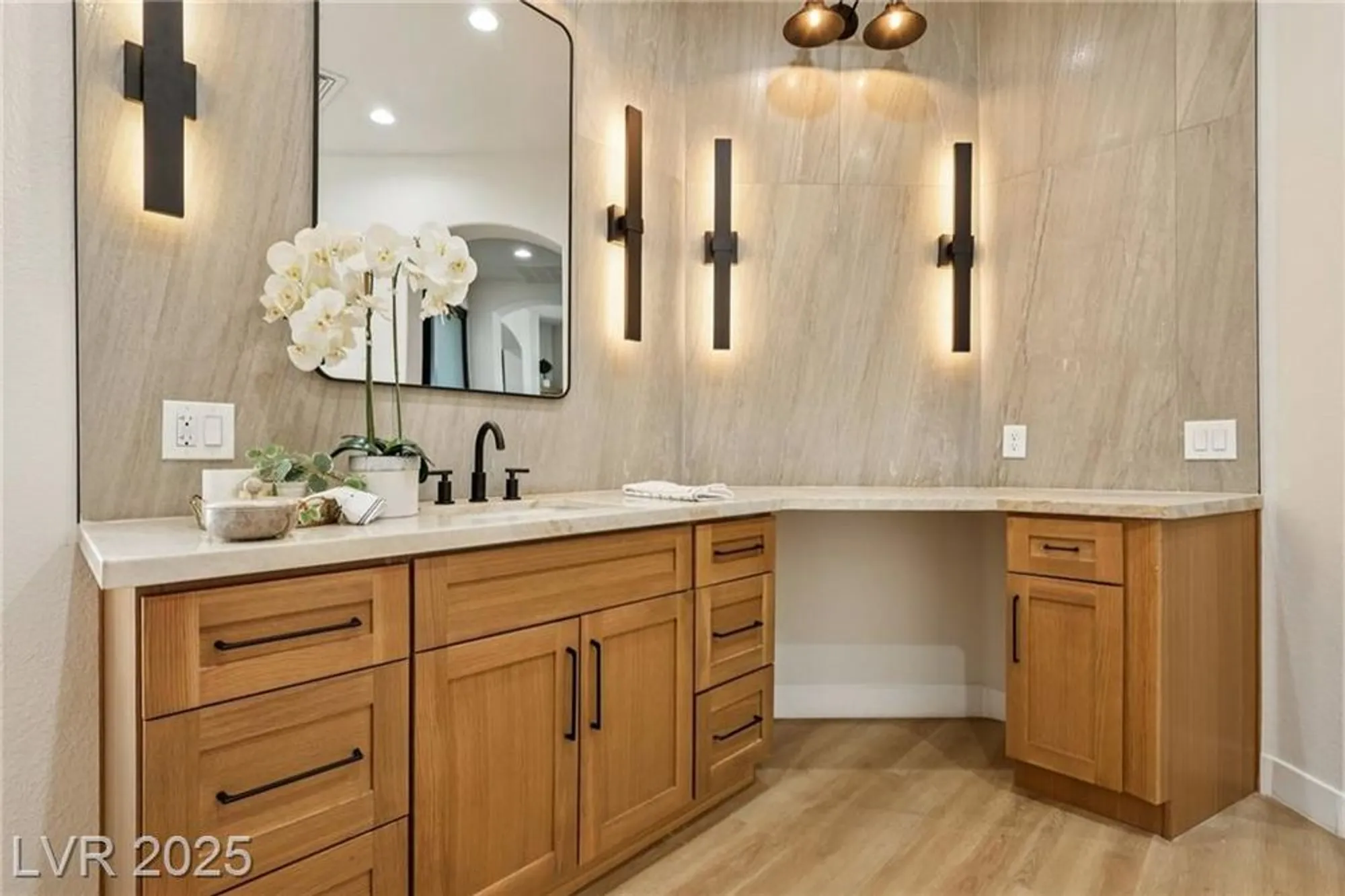 Property Slideshow image 64 of 96 | 10480 premia pl, Las Vegas, NV, 89135