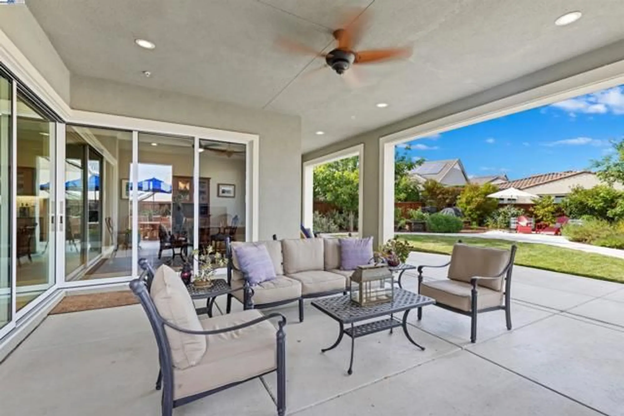 Property Slideshow image 31 of 58 | 2062 reserva ct, Brentwood, CA, 94513