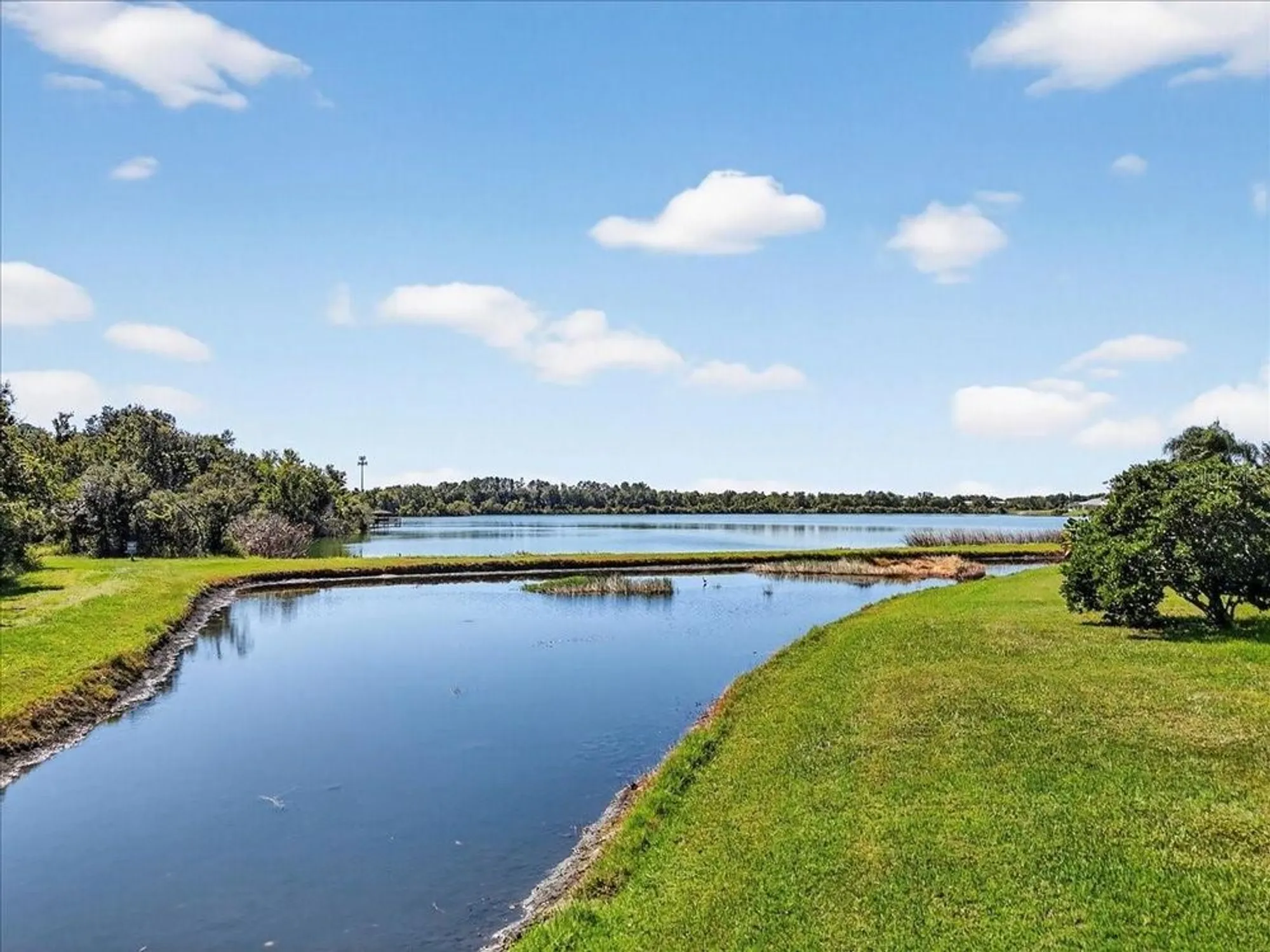 Property Slideshow image 38 of 50 | 4048 windchime ln, Lakeland, FL, 33811