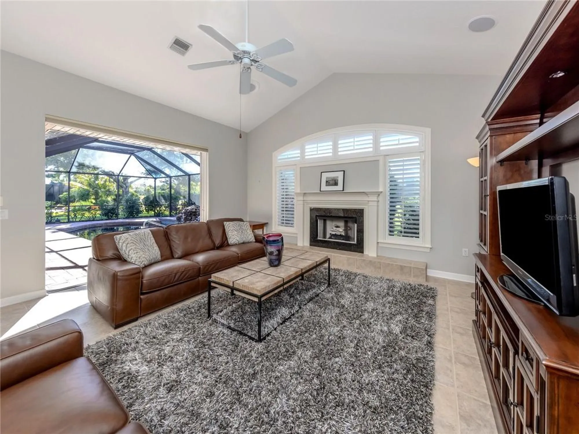Property Slideshow image 16 of 60 | 406 trenwick ln, Venice, FL, 34293