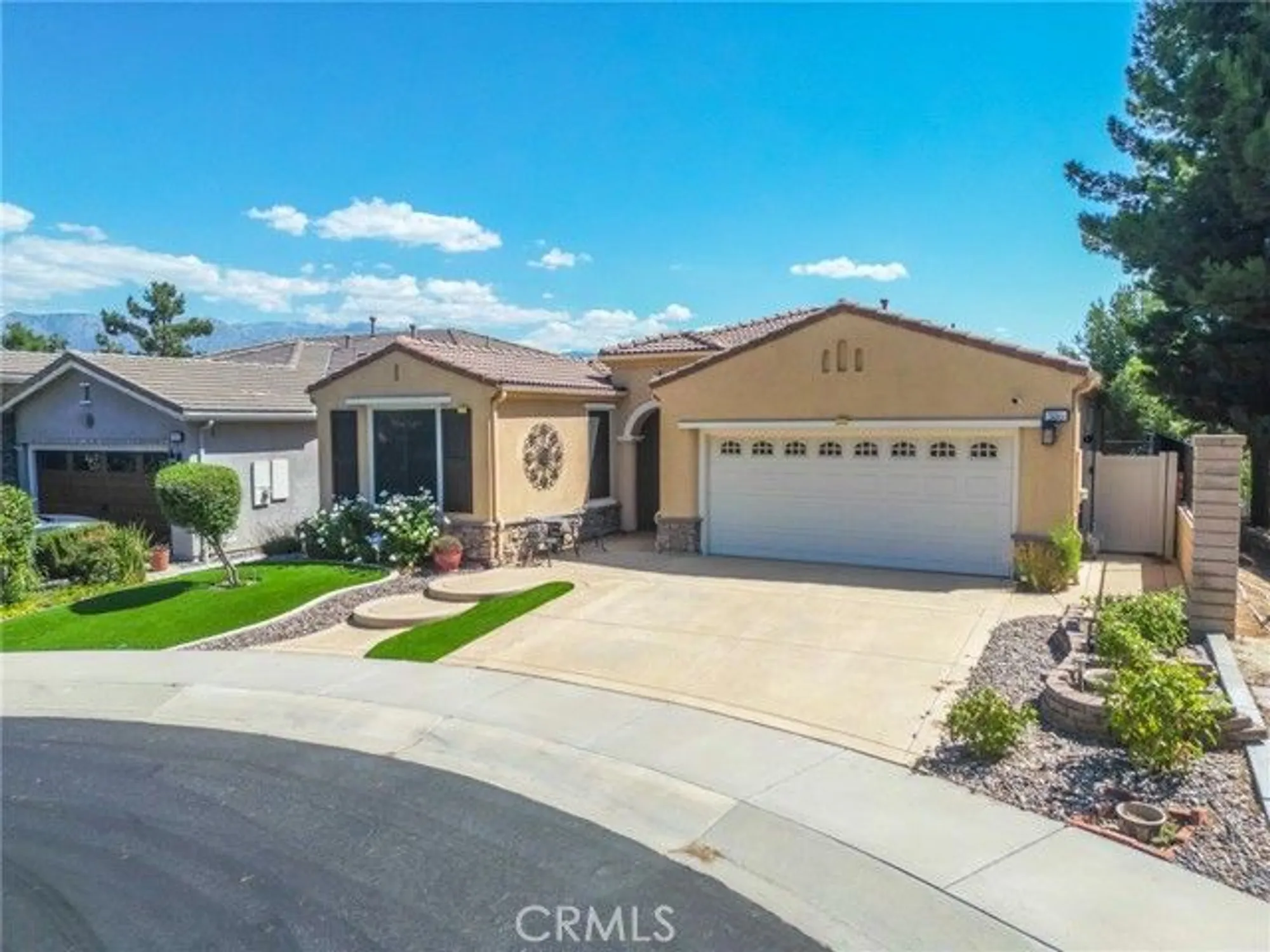 Property Slideshow image 4 of 75 | 316 pipe springs, Beaumont, CA, 92223