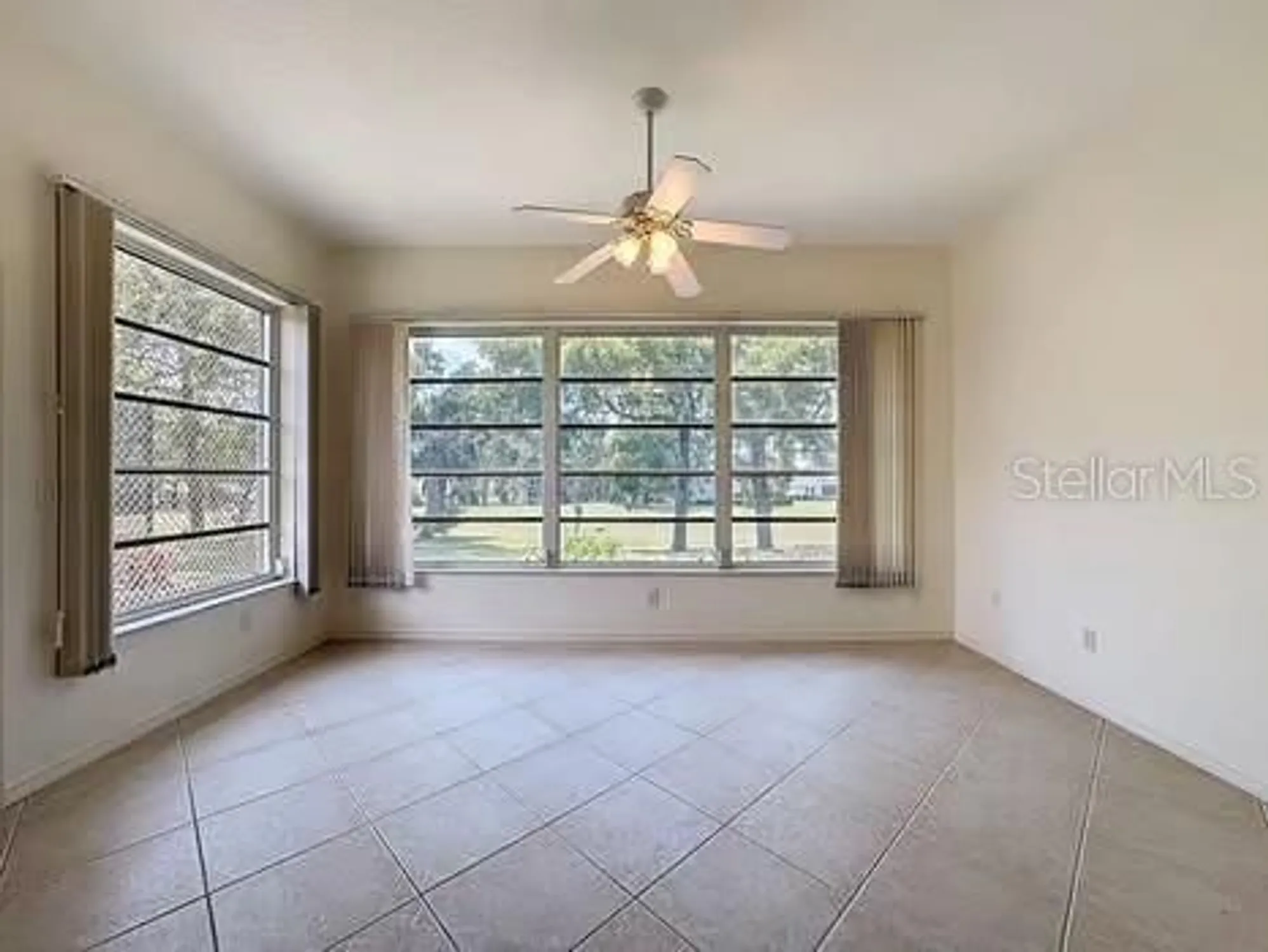 Property Slideshow image 30 of 64 | 9237 penelope dr, Weeki Wachee, FL, 34613