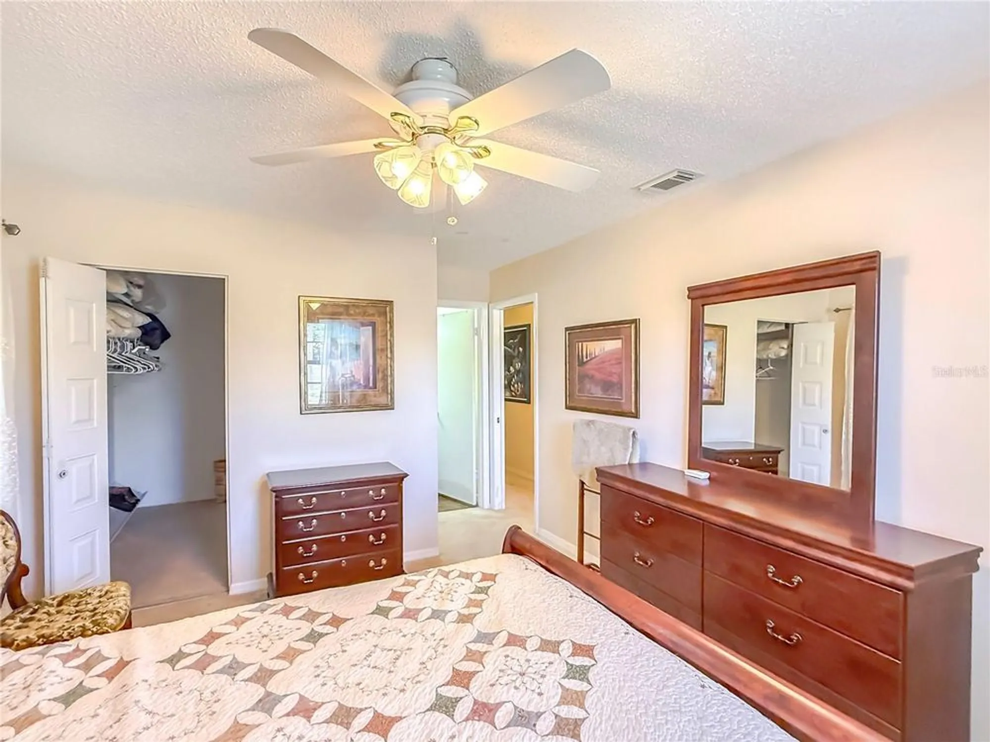 Property Slideshow image 21 of 40 | 503 finsbury cir a, Sun City Center, FL, 33573