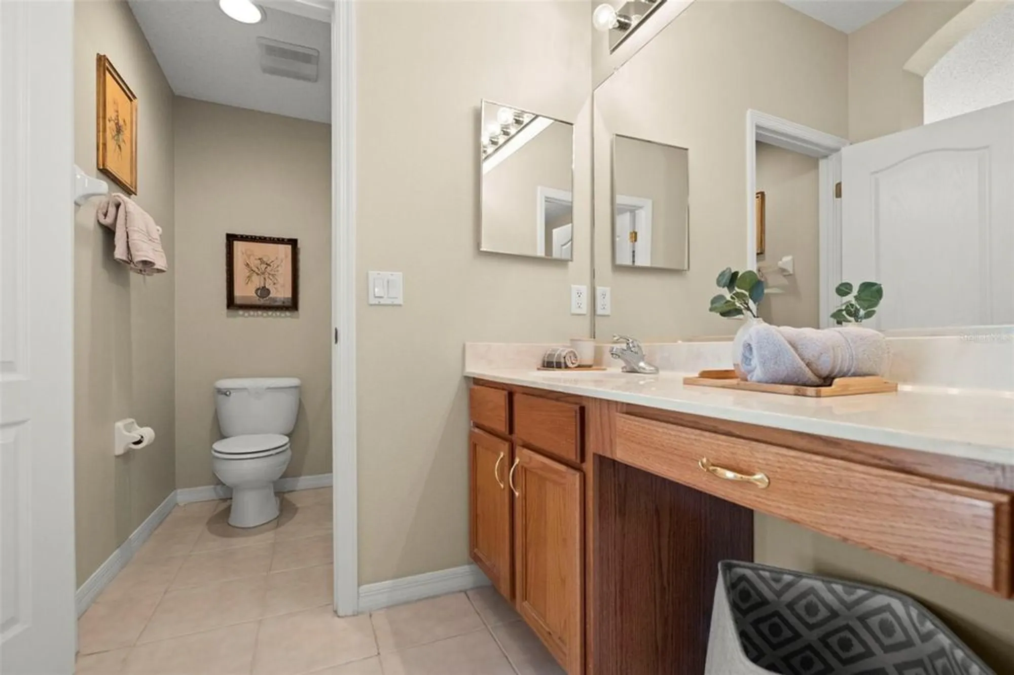 Property Slideshow image 38 of 41 | 1927 acadia greens dr, Sun City Center, FL, 33573