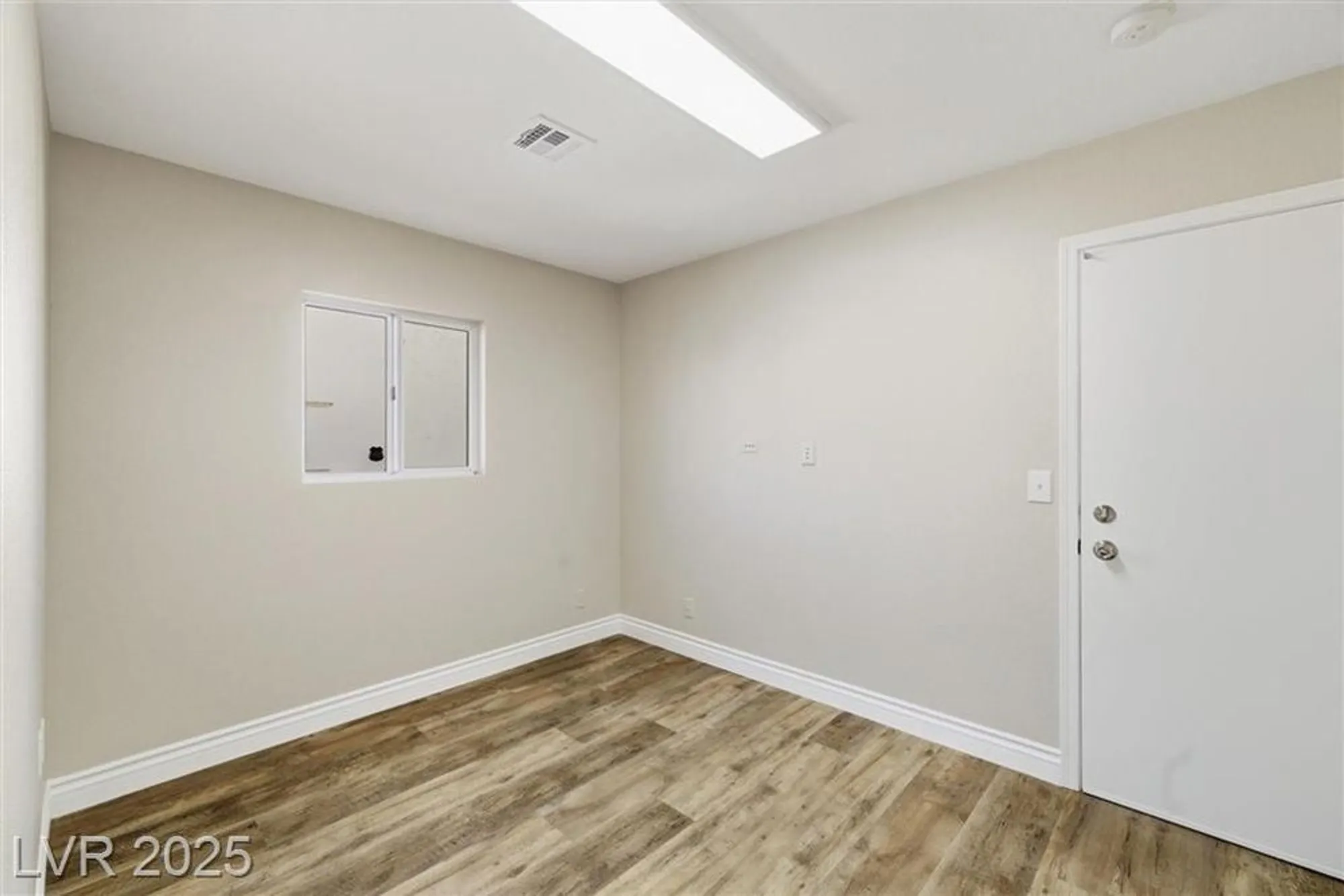 Property Slideshow image 44 of 66 | 3001 merimar dr, Las Vegas, NV, 89134