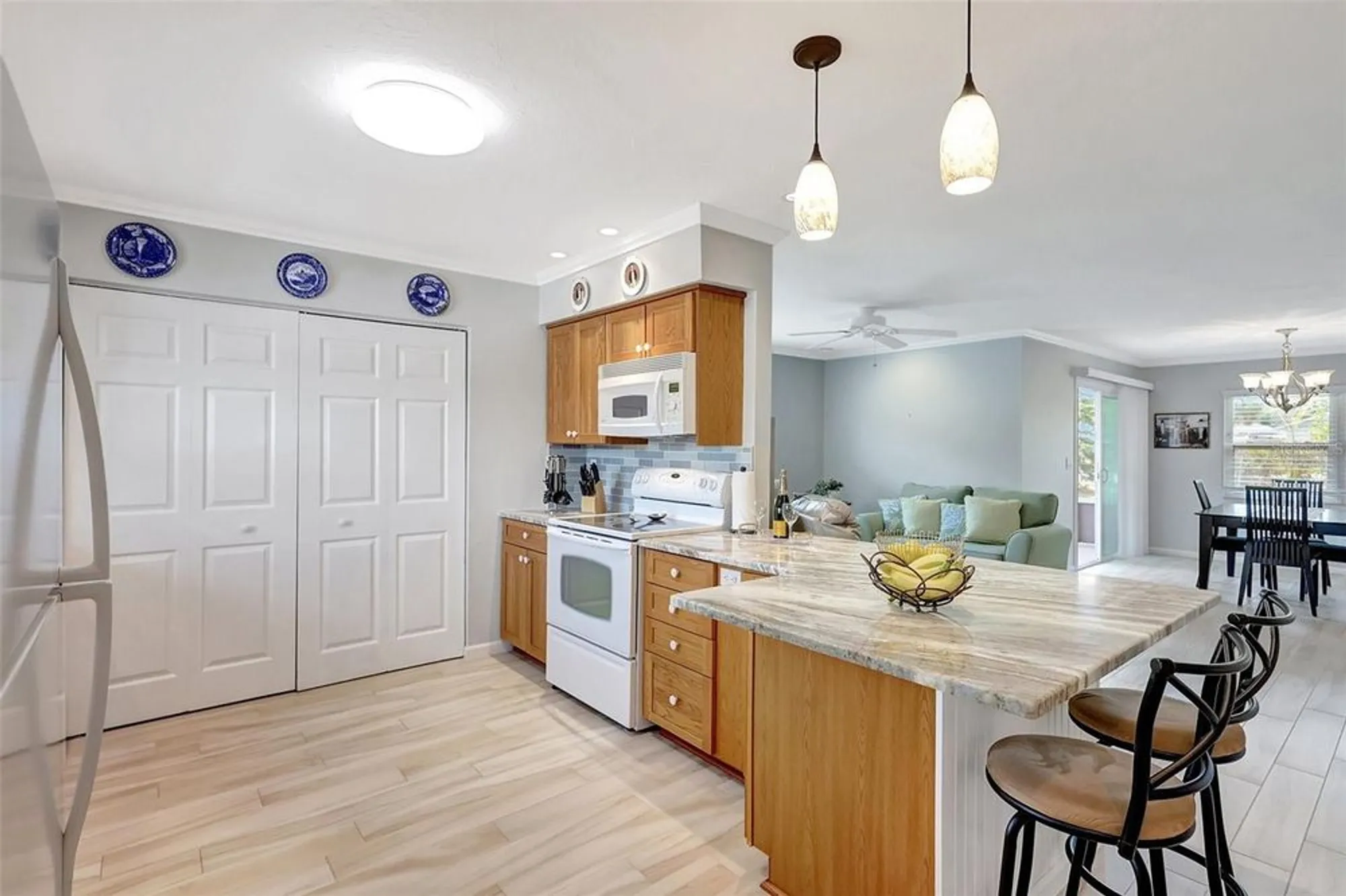 Property Slideshow image 8 of 44 | 4420 tecumseh trl # 38, Sarasota, FL, 34233