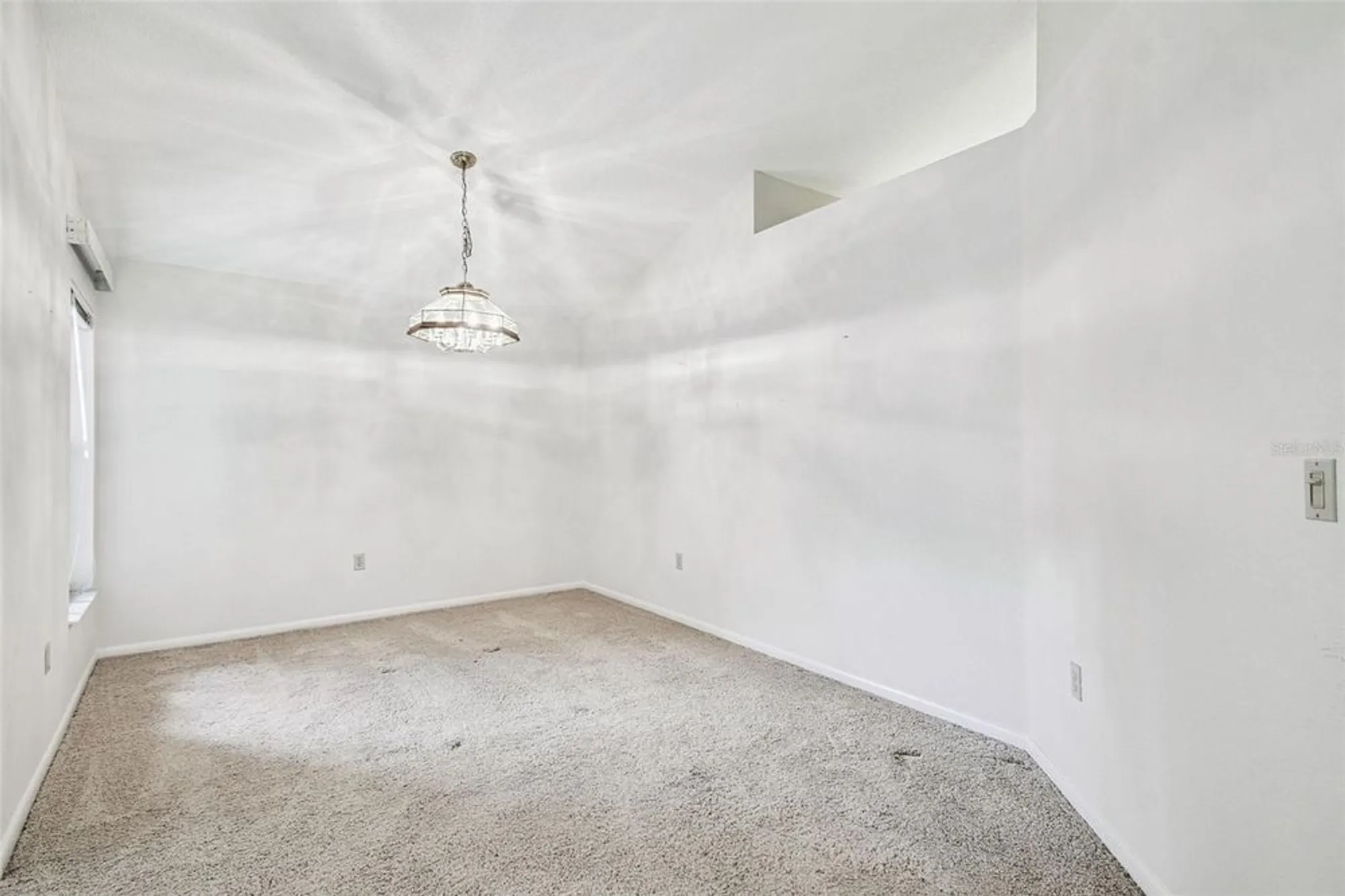 Property Slideshow image 16 of 86 | 8157 hidden hills dr, Spring Hill, FL, 34606