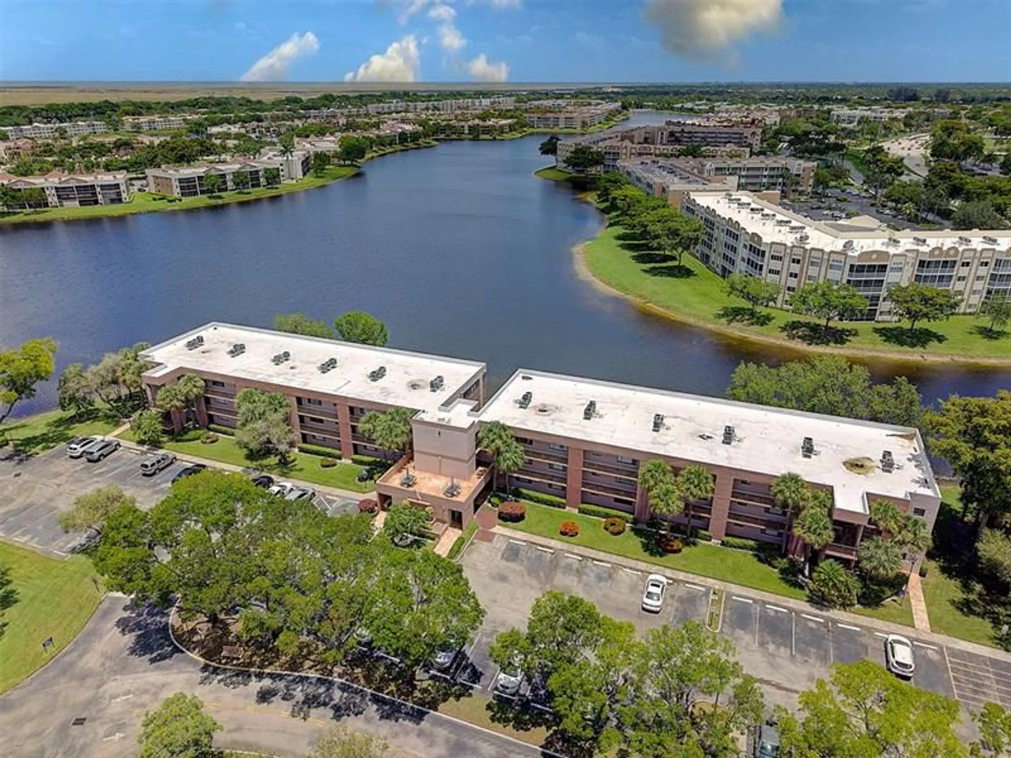 Property Slideshow image 24 of 28 | 7759 ashmont cir # 103, Tamarac, FL, 33321