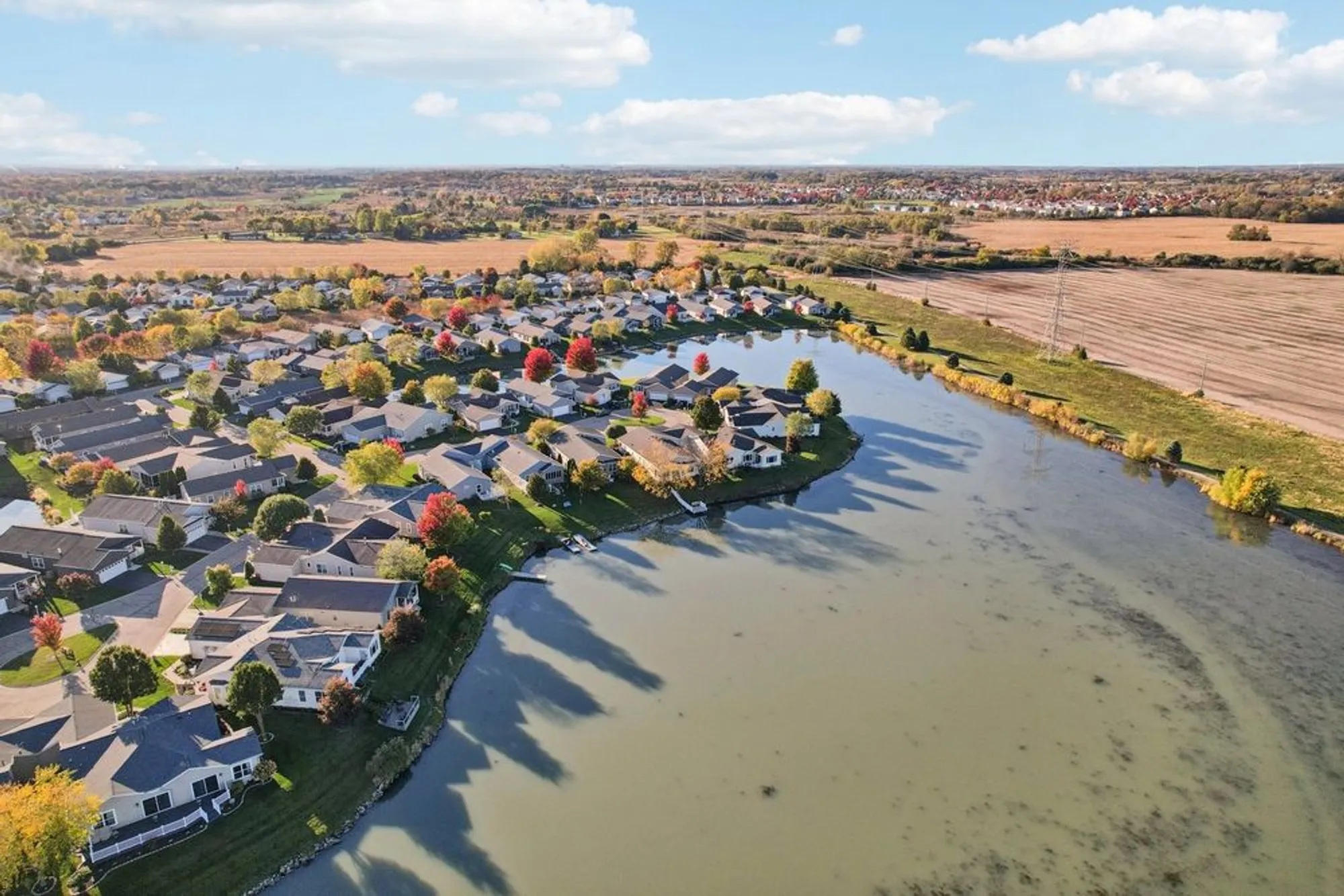 Property Slideshow image 34 of 39 | 328 legacy ct, Grayslake, IL, 60030