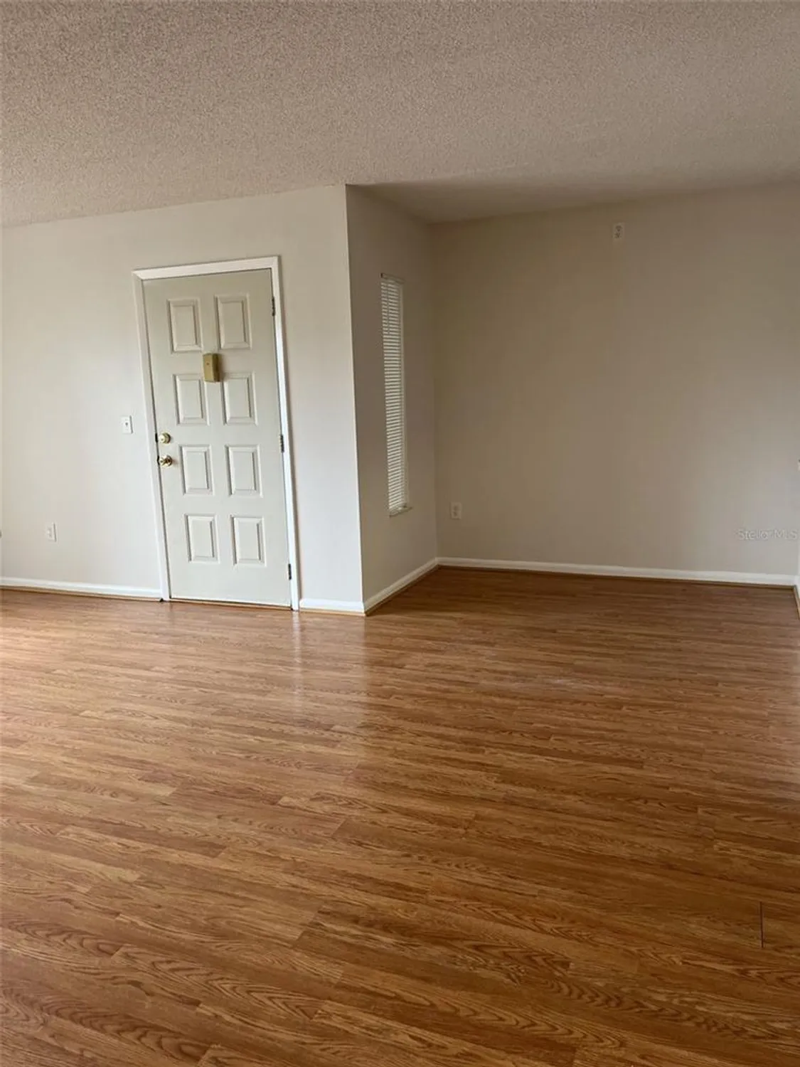 Property Slideshow image 6 of 17 | 2688 pine ridge way d1, Palm Harbor, FL, 34684