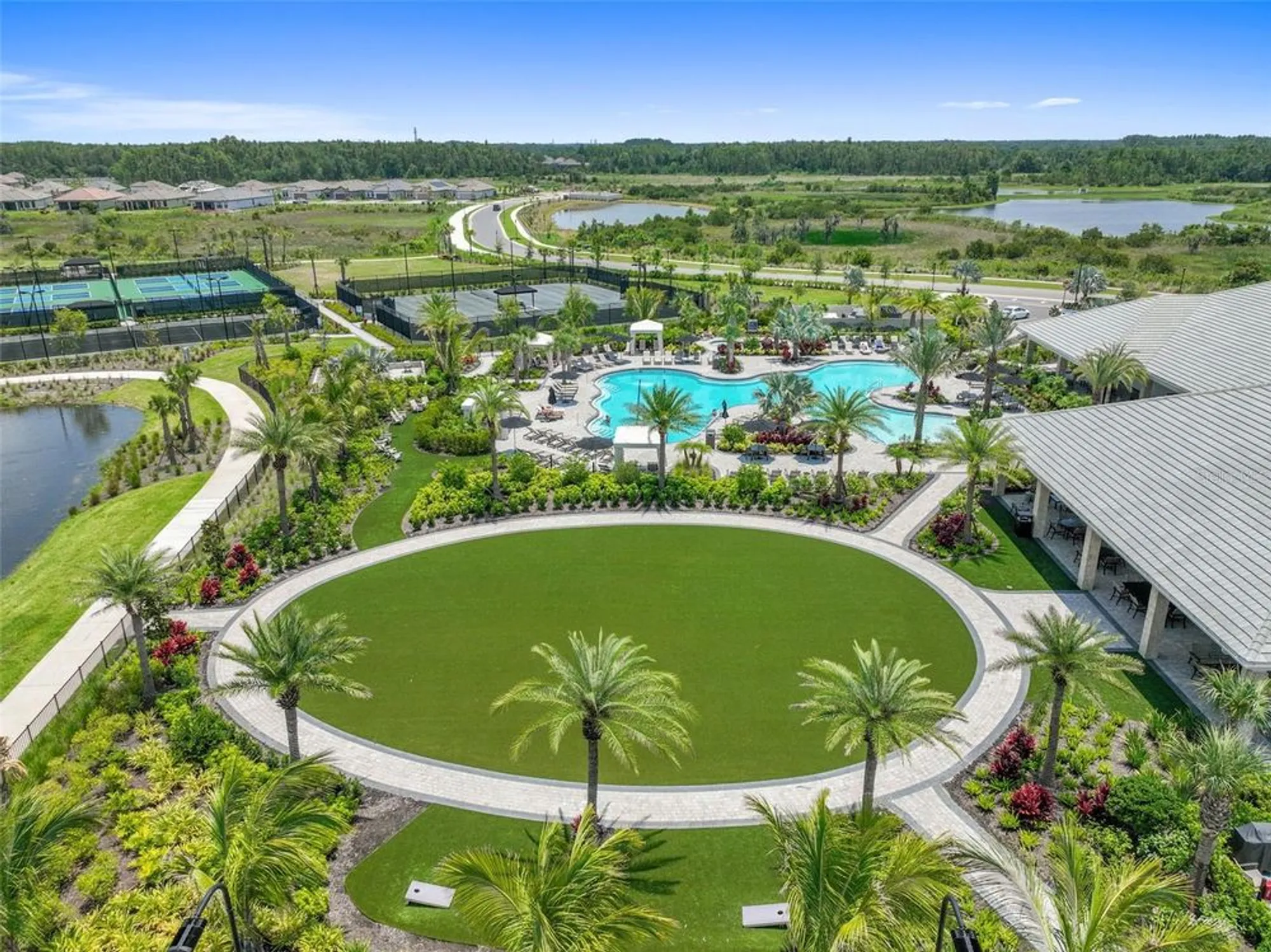 Property Slideshow image 81 of 100 | 29171 ginnetto dr, Wesley Chapel, FL, 33543