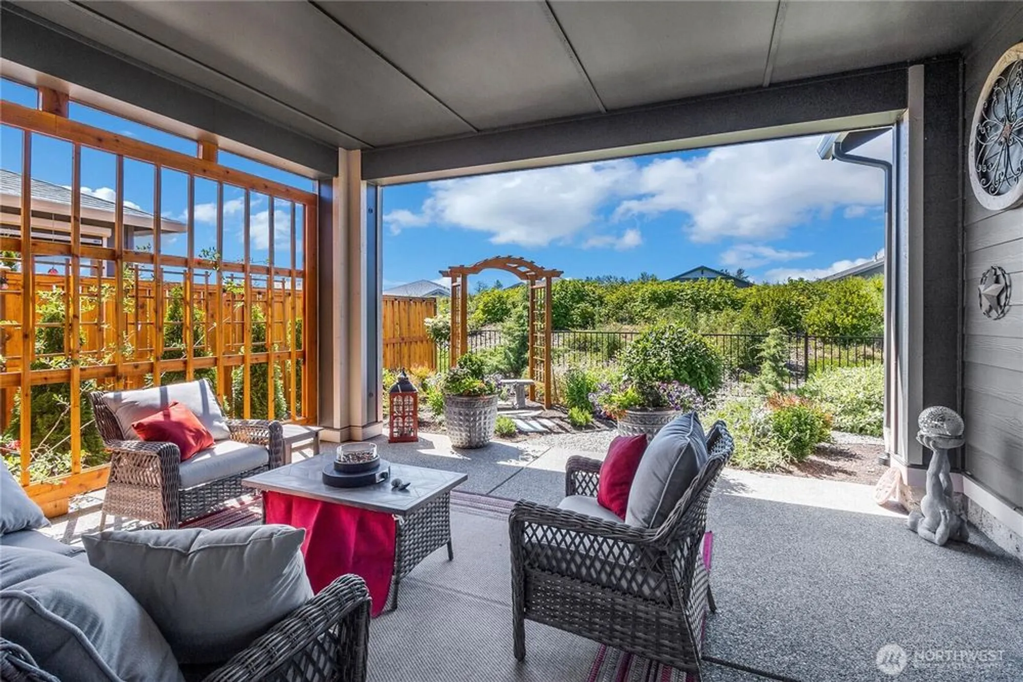 Property Slideshow image 7 of 40 | 14808 182nd ave e unit e, Bonney Lake, WA, 98391