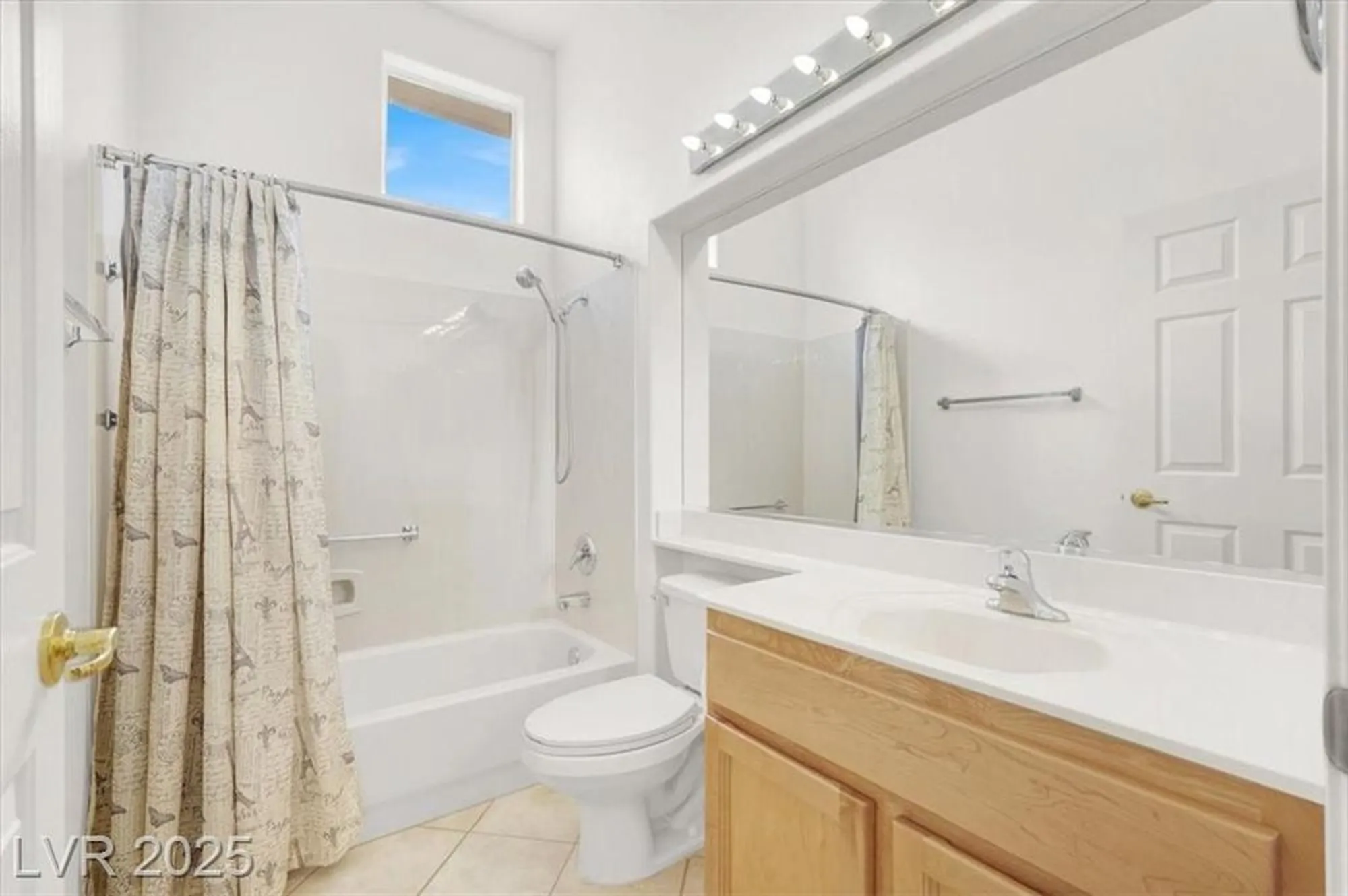 Property Slideshow image 29 of 41 | 10713 brinkwood ave, Las Vegas, NV, 89134