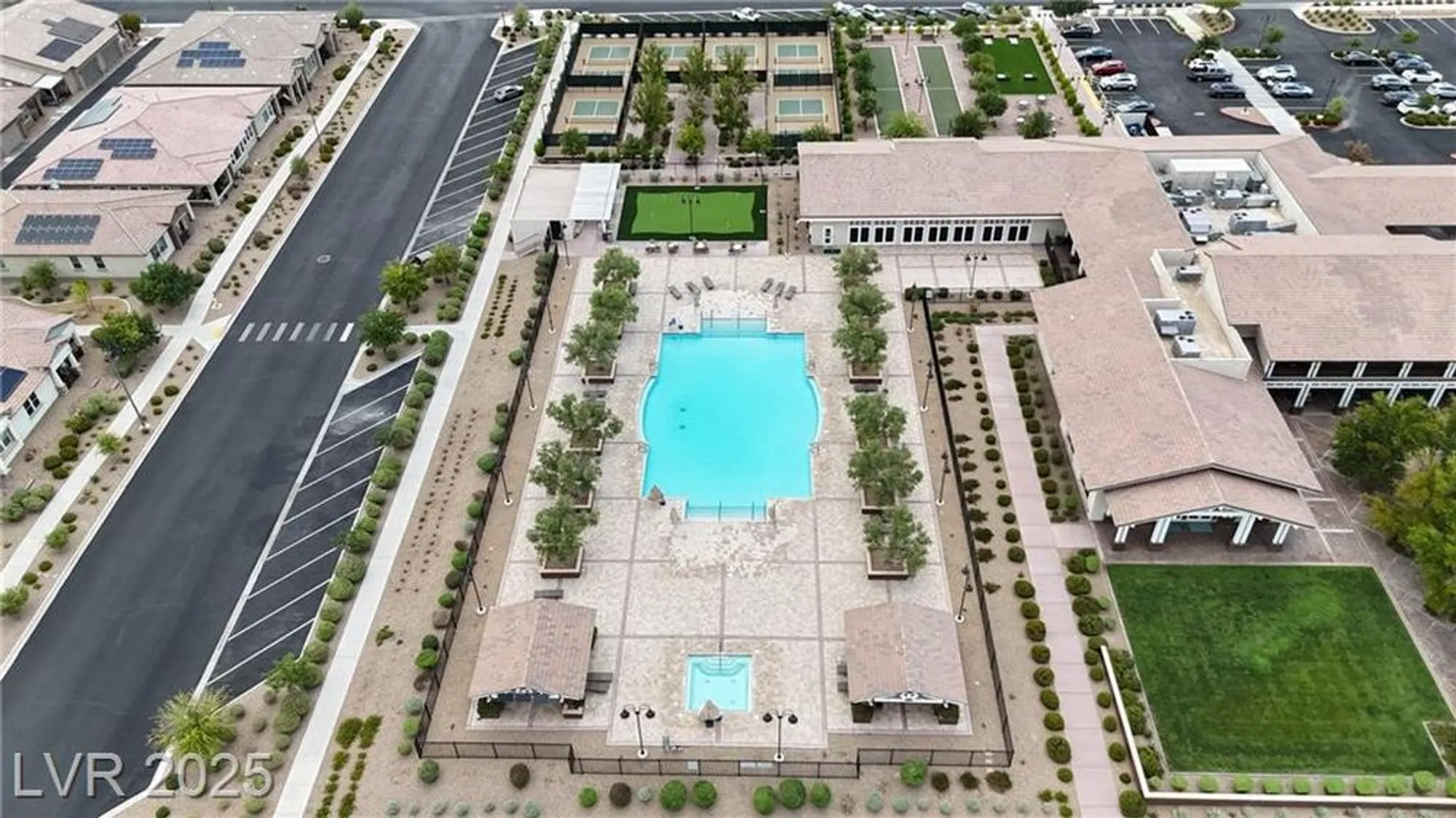 Property Slideshow image 39 of 59 | 778 hibiscuss blossom st, Henderson, NV, 89011