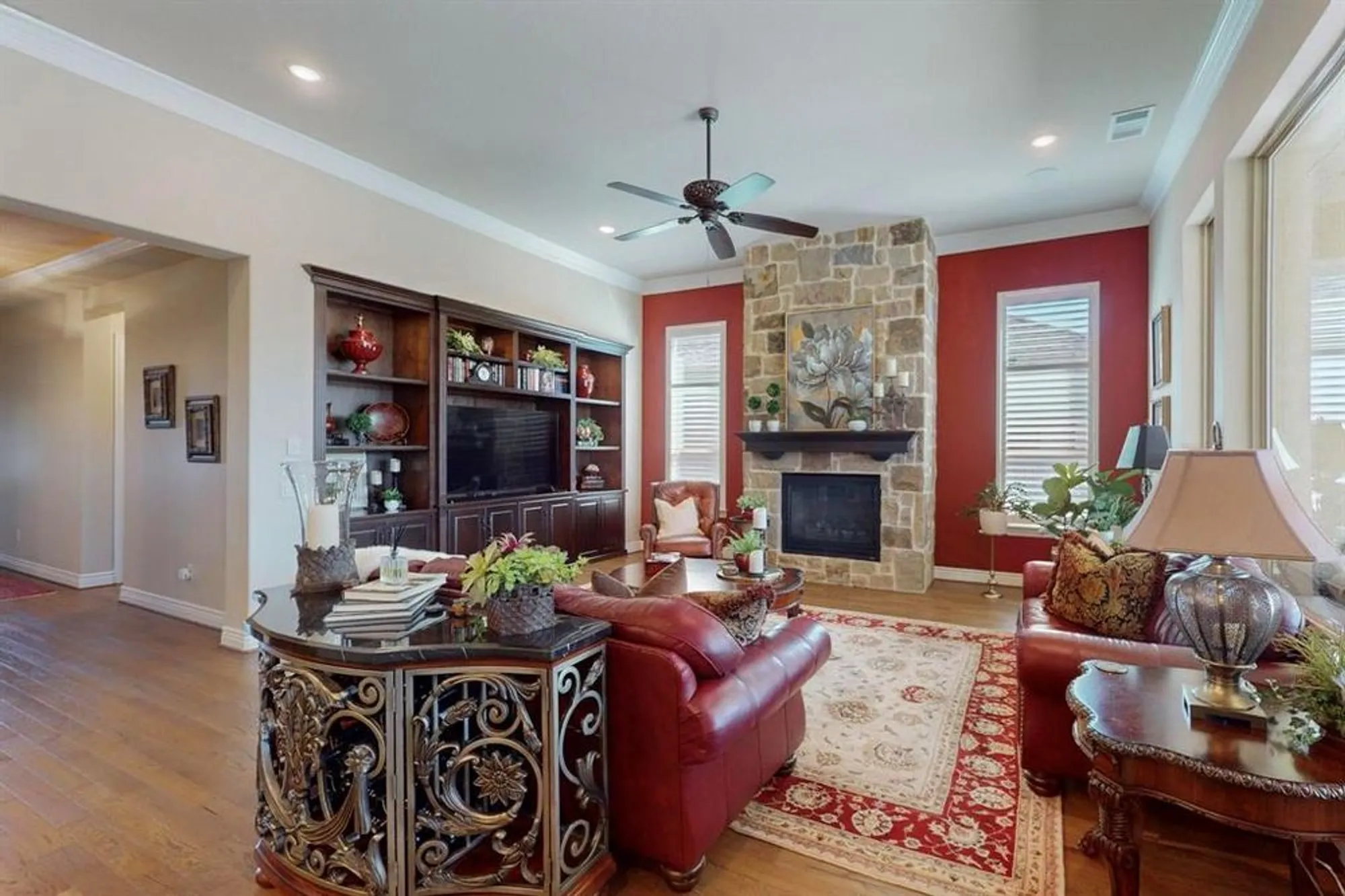 Property Slideshow image 10 of 40 | 11013 cartwright dr, Denton, TX, 76207