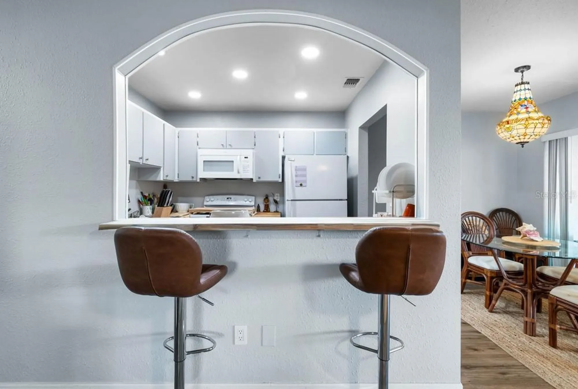 Property Slideshow image 10 of 34 | 403 fulham ct b, Sun City Center, FL, 33573