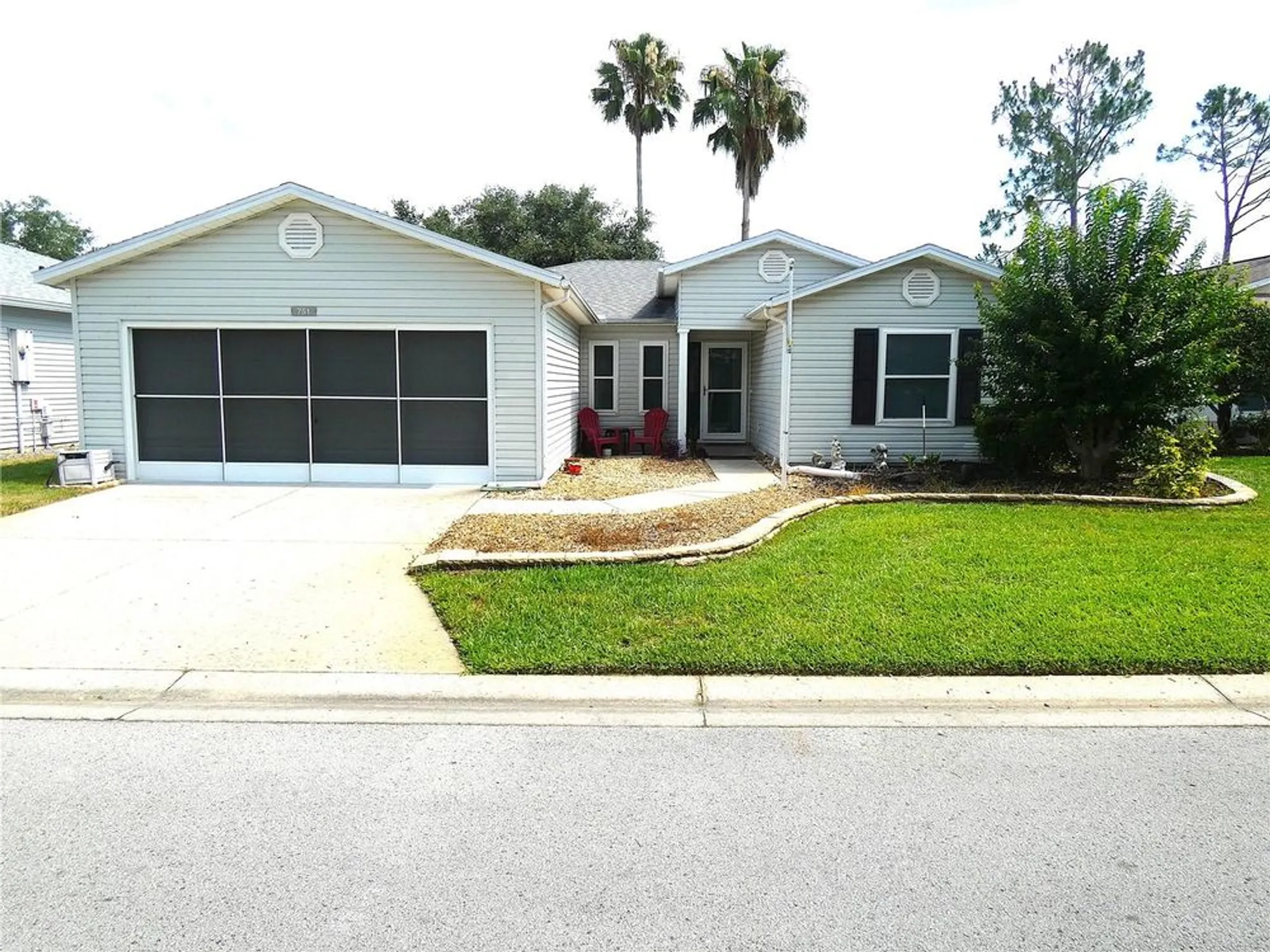 Property Slideshow image 1 of 39 | 751 old oaks ln, Leesburg, FL, 34748