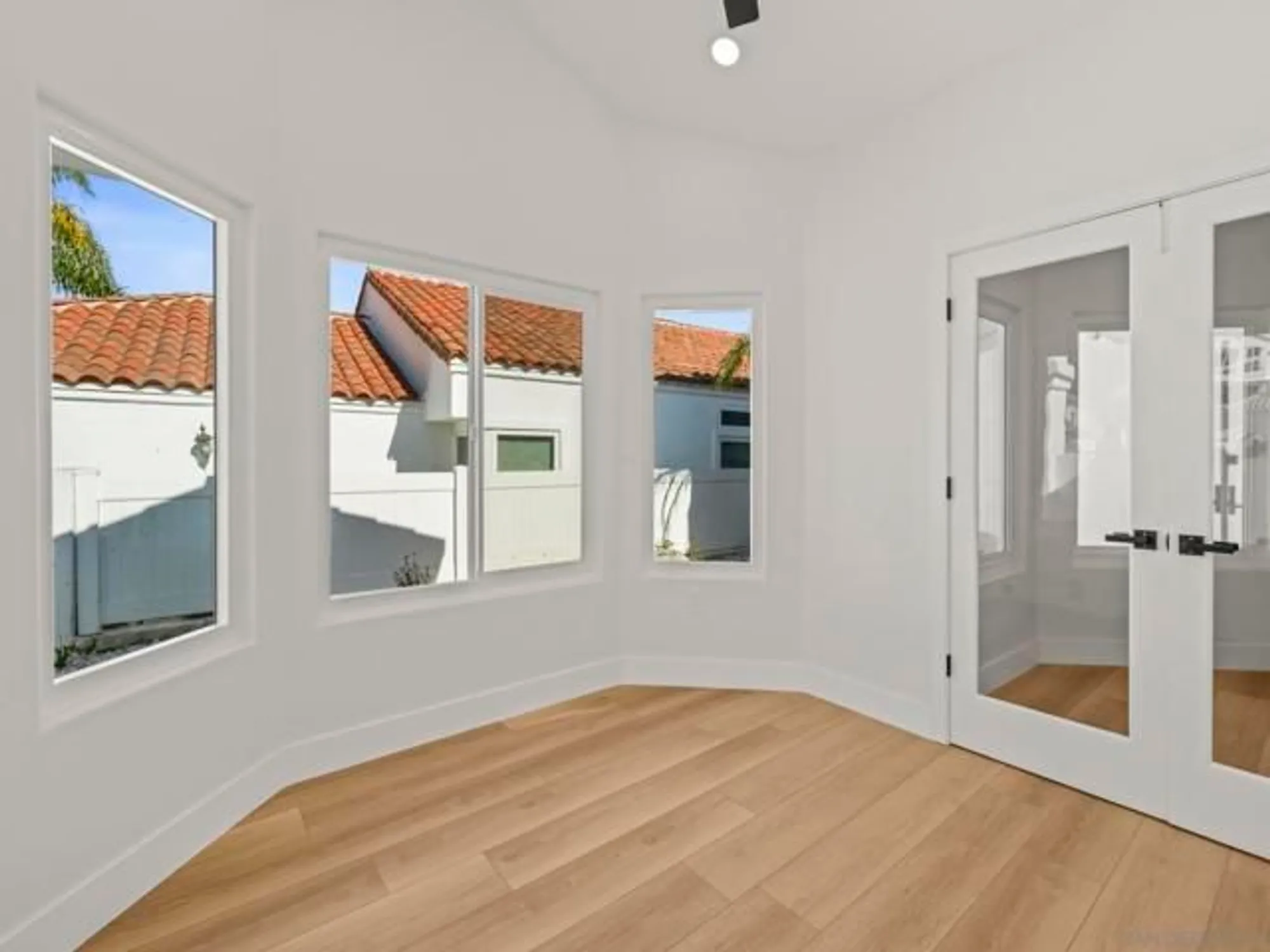 Property Slideshow image 43 of 64 | 4137 pindar way, Oceanside, CA, 92056