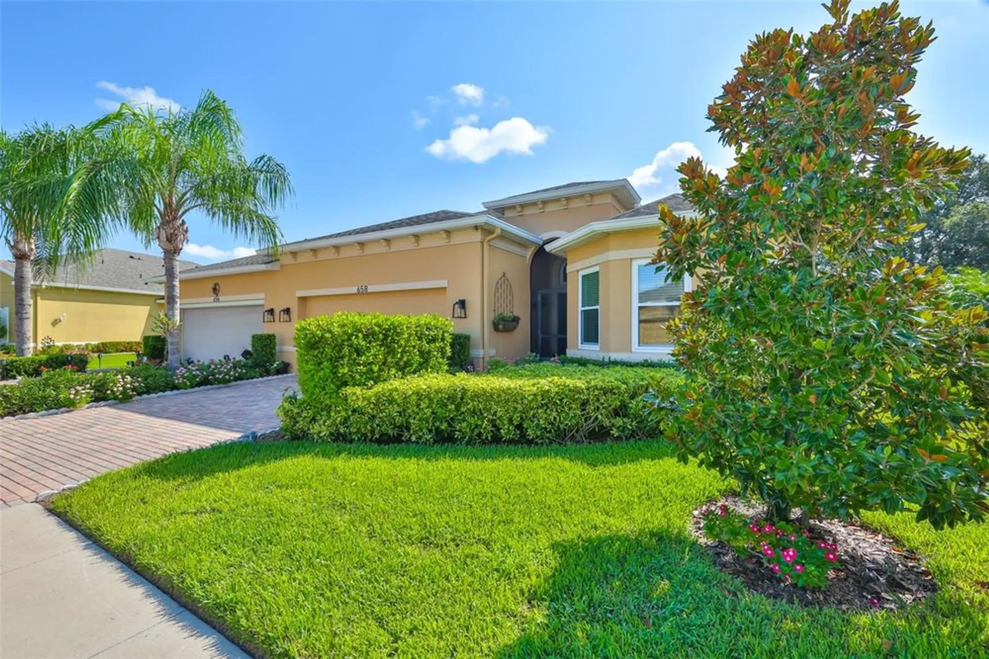Property Slideshow image 3 of 45 | 658 chipper dr, Sun City Center, FL, 33573