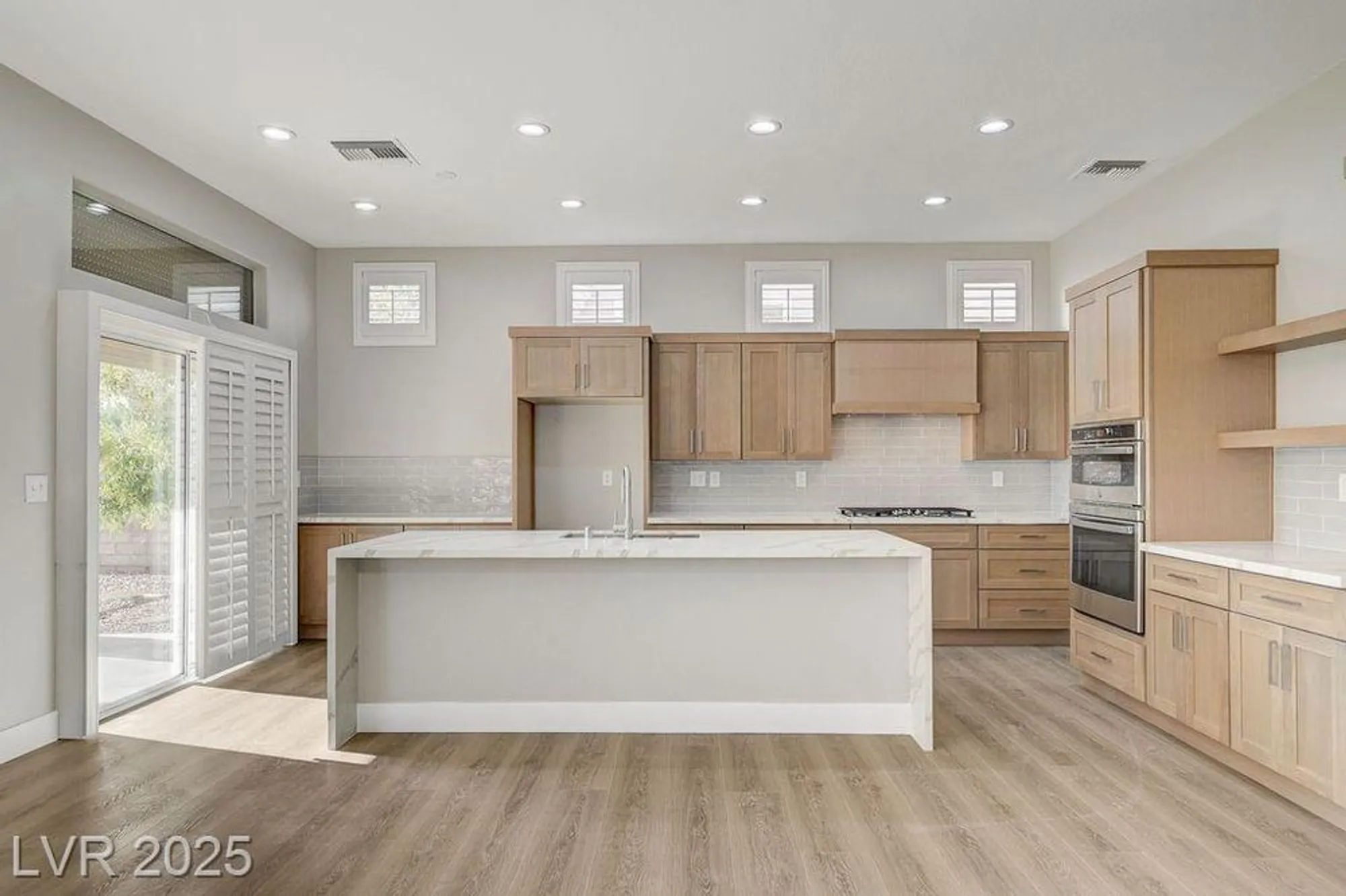 Property Slideshow image 5 of 43 | 9937 villa ridge dr, Las Vegas, NV, 89134