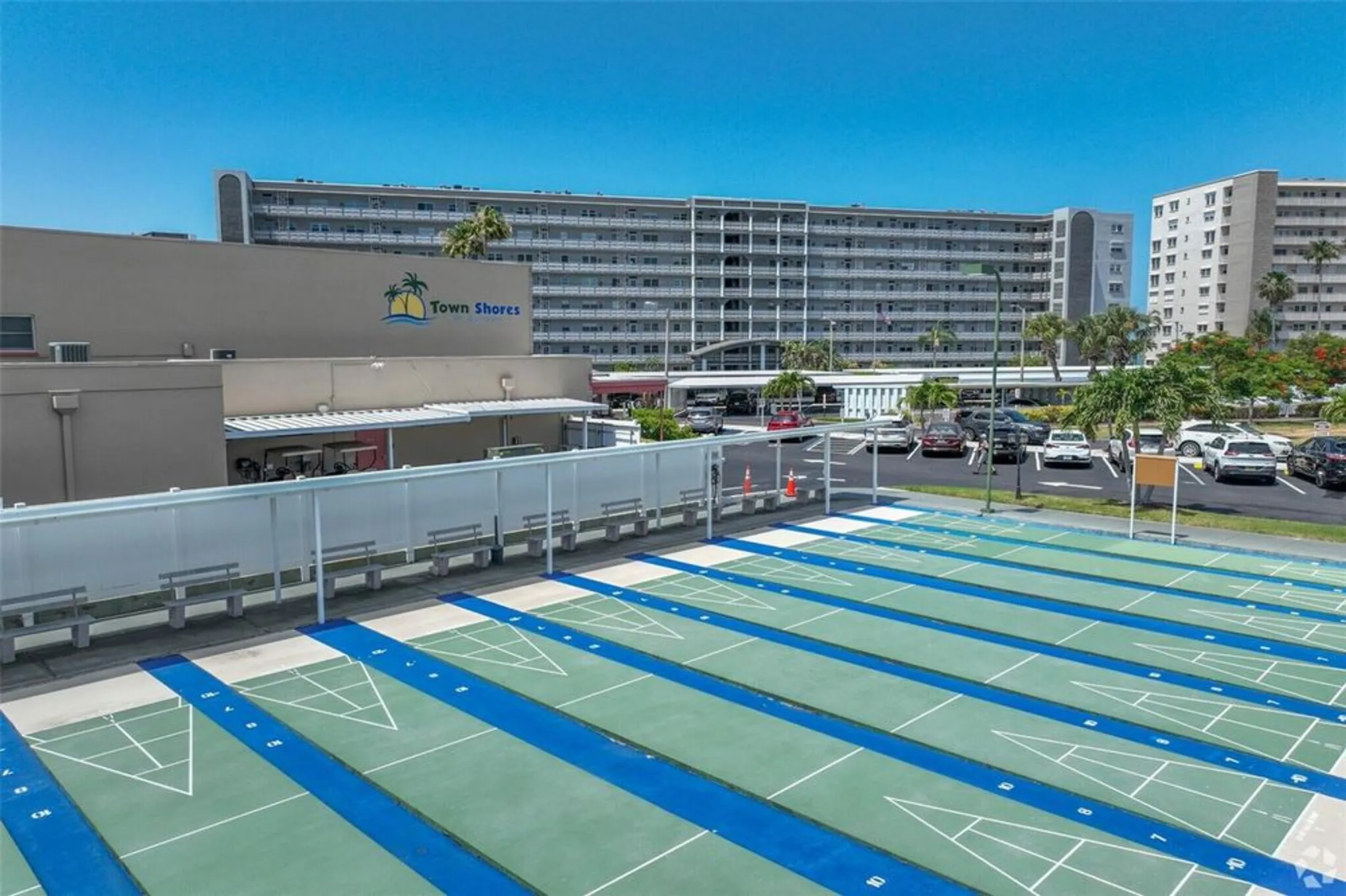 Property Slideshow image 34 of 51 | 6025 shore blvd 611, Gulfport, FL, 33707