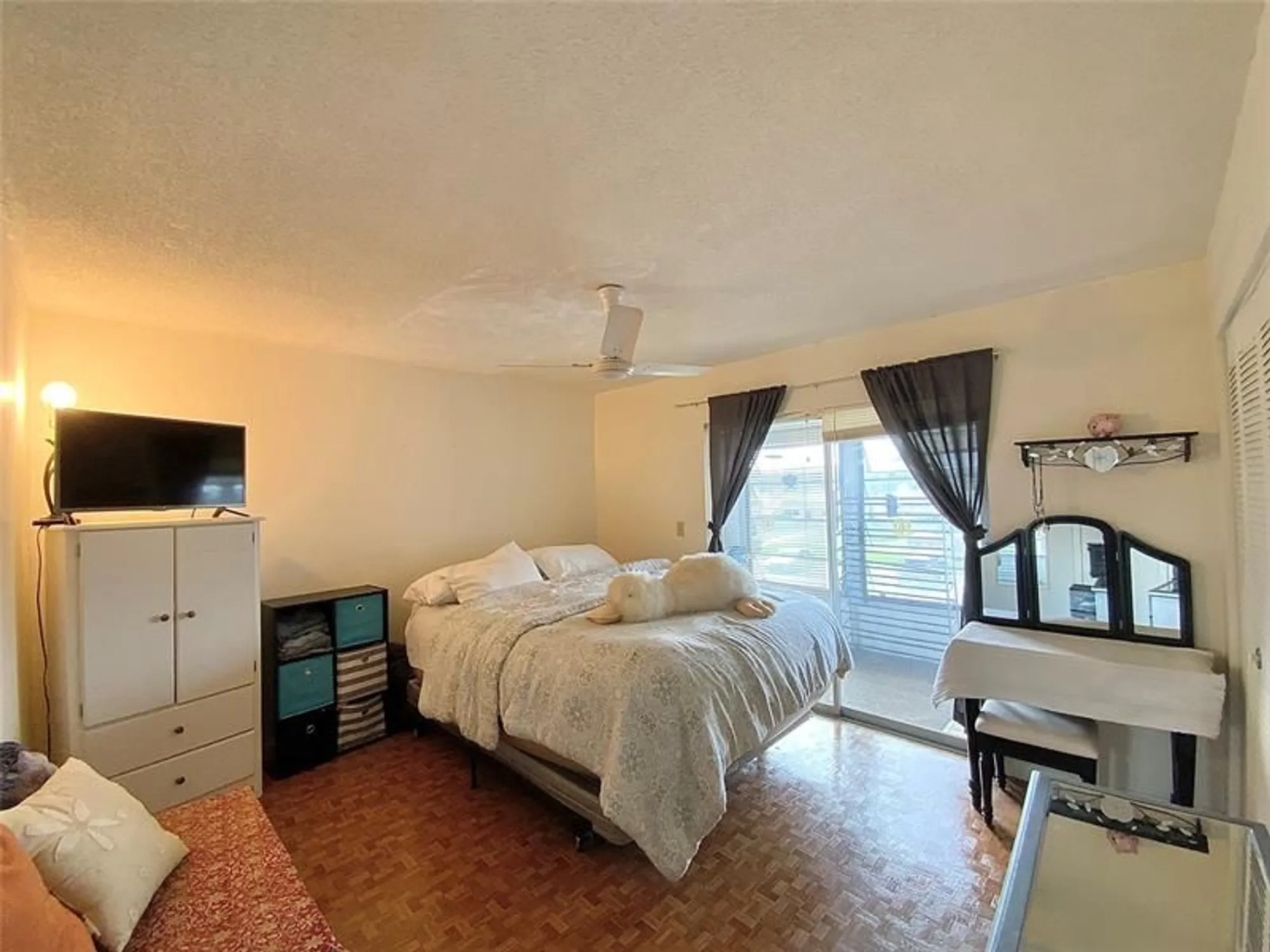 Property Slideshow image 19 of 28 | 20 bedford a # 20, West Palm Beach, FL, 33417