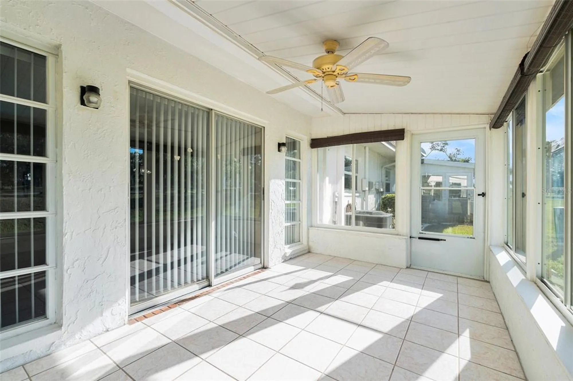 Property Slideshow image 24 of 35 | 382 club manor dr, Sun City Center, FL, 33573