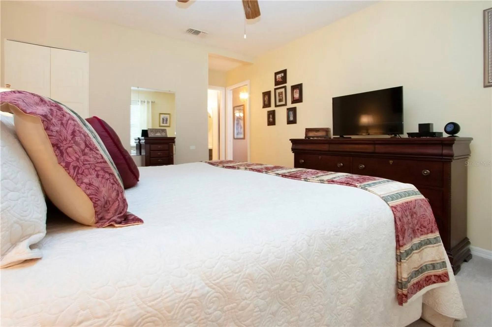 Property Slideshow image 18 of 56 | 904 hendon ct # 127, Sun City Center, FL, 33573