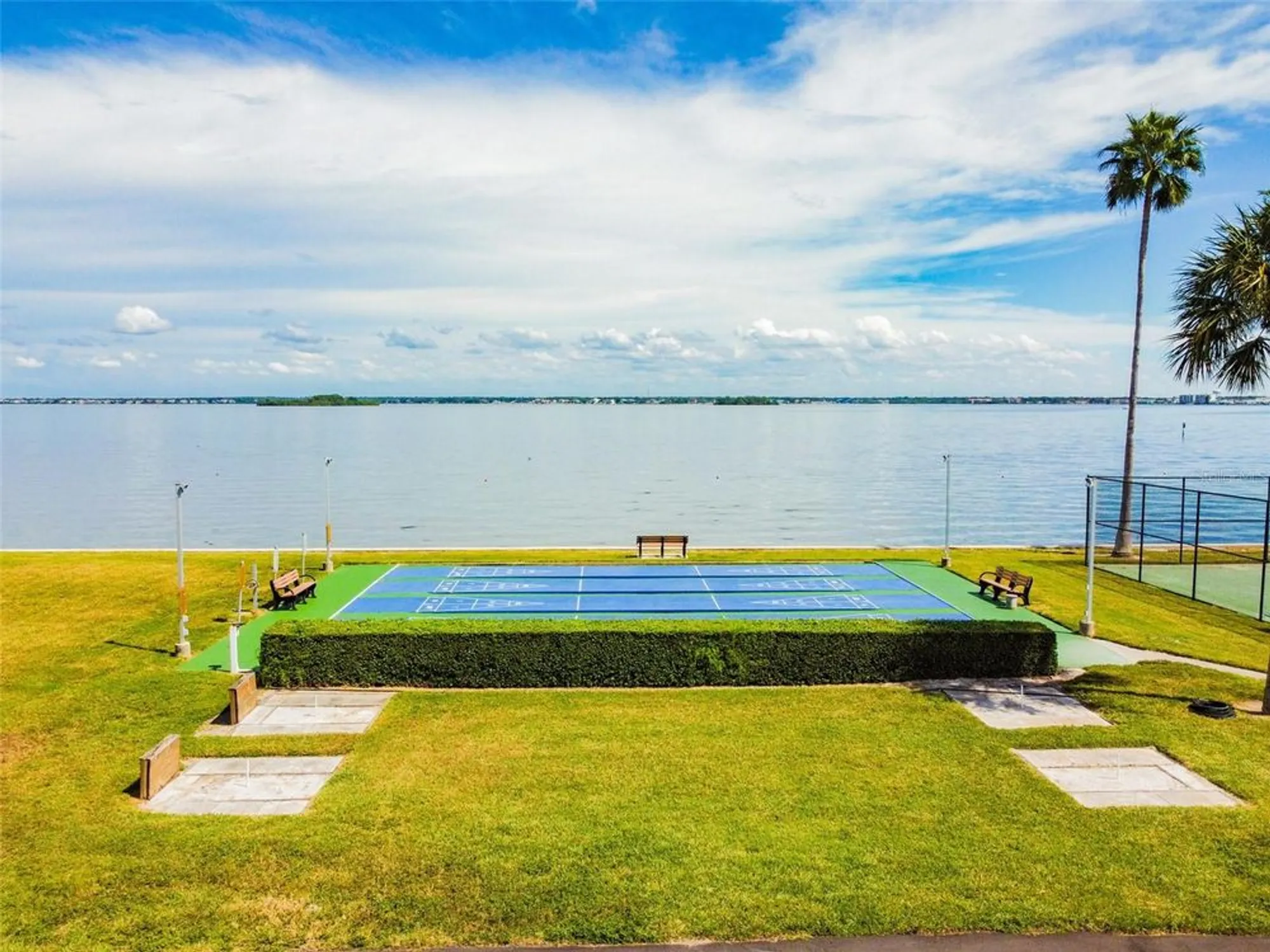 Property Slideshow image 51 of 71 | 5 gateshead dr 203, Dunedin, FL, 34698