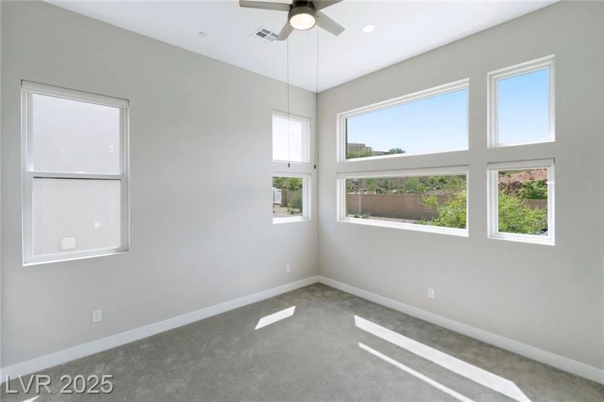 Property Slideshow image 31 of 56 | 104 tre pietre st, Henderson, NV, 89011