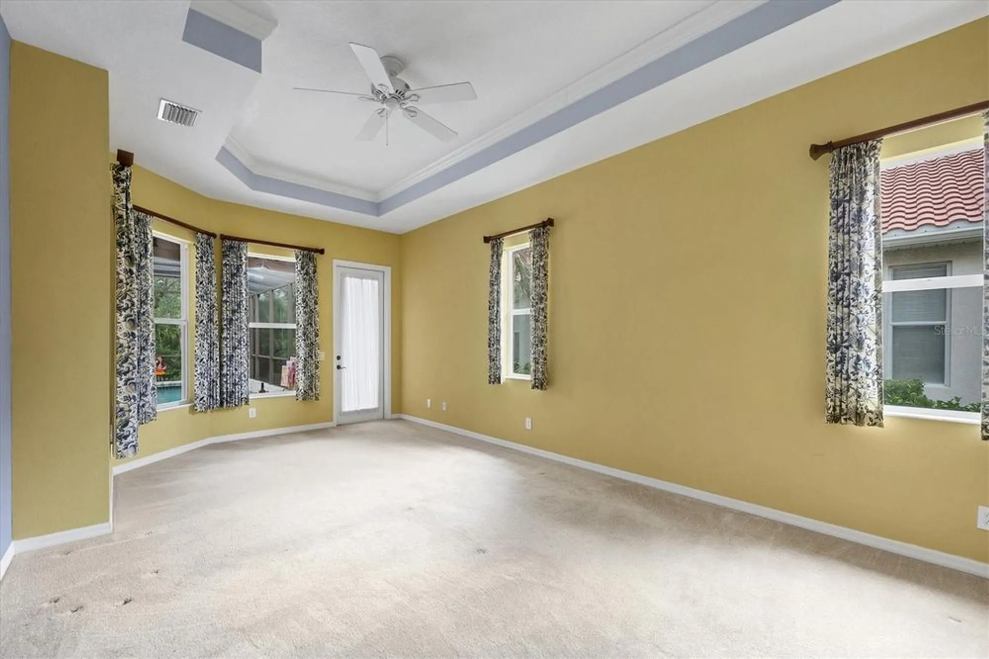 Property Slideshow image 18 of 70 | 1241 creek nine dr, North Port, FL, 34291
