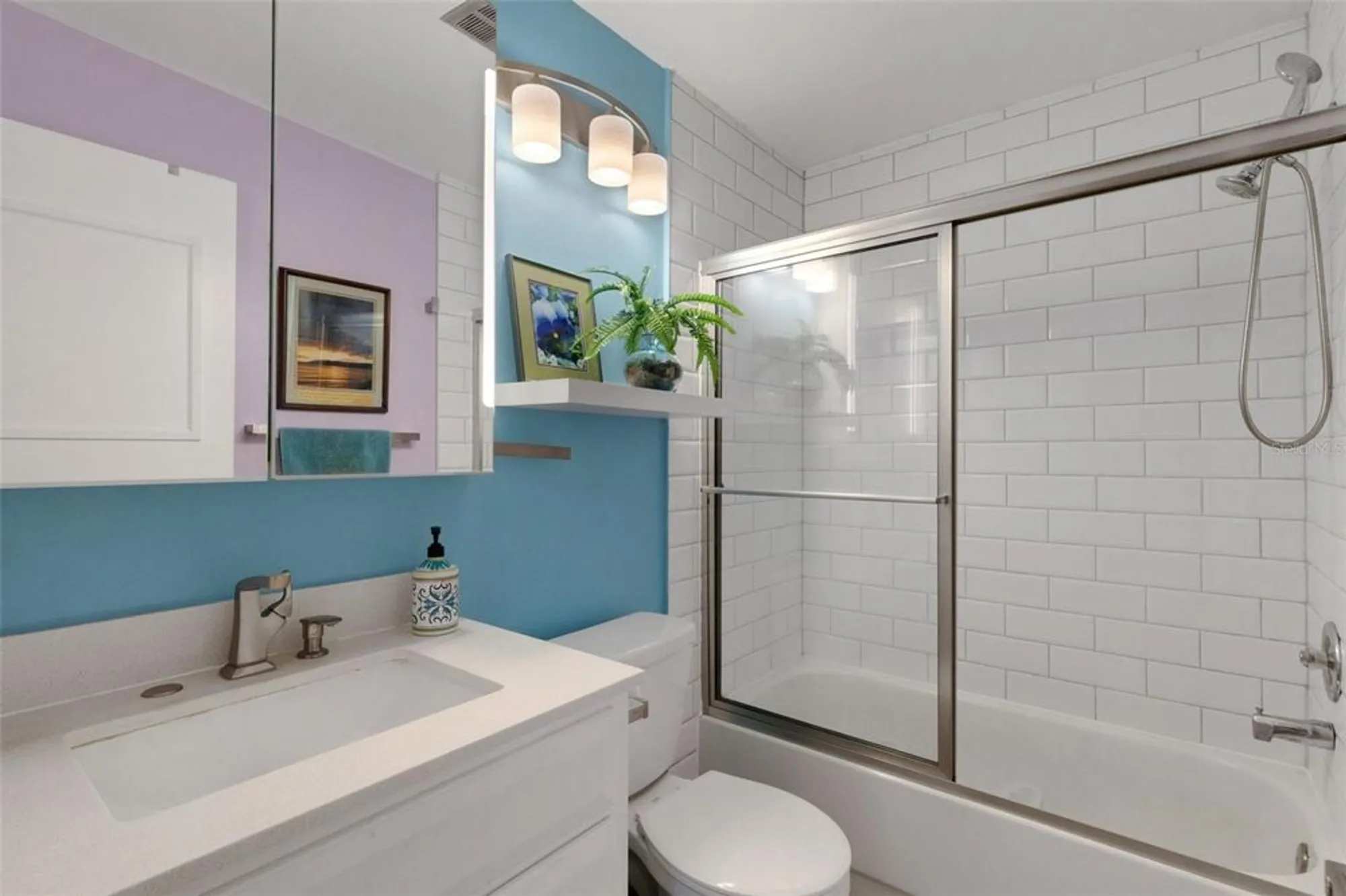 Property Slideshow image 28 of 91 | 1065 tartan dr c, Palm Harbor, FL, 34684