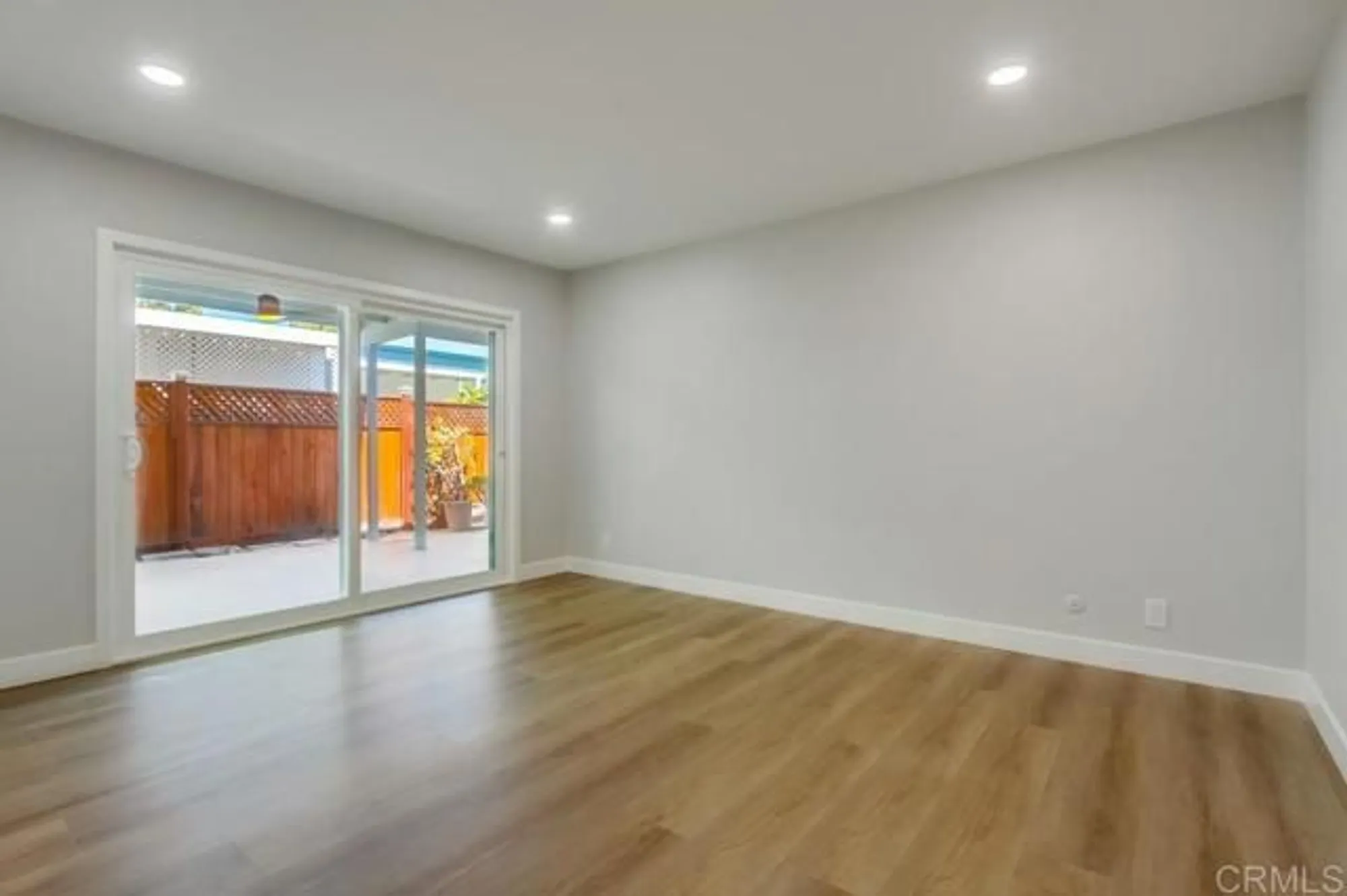 Property Slideshow image 29 of 39 | 3839 vista campana 6, Oceanside, CA, 92057