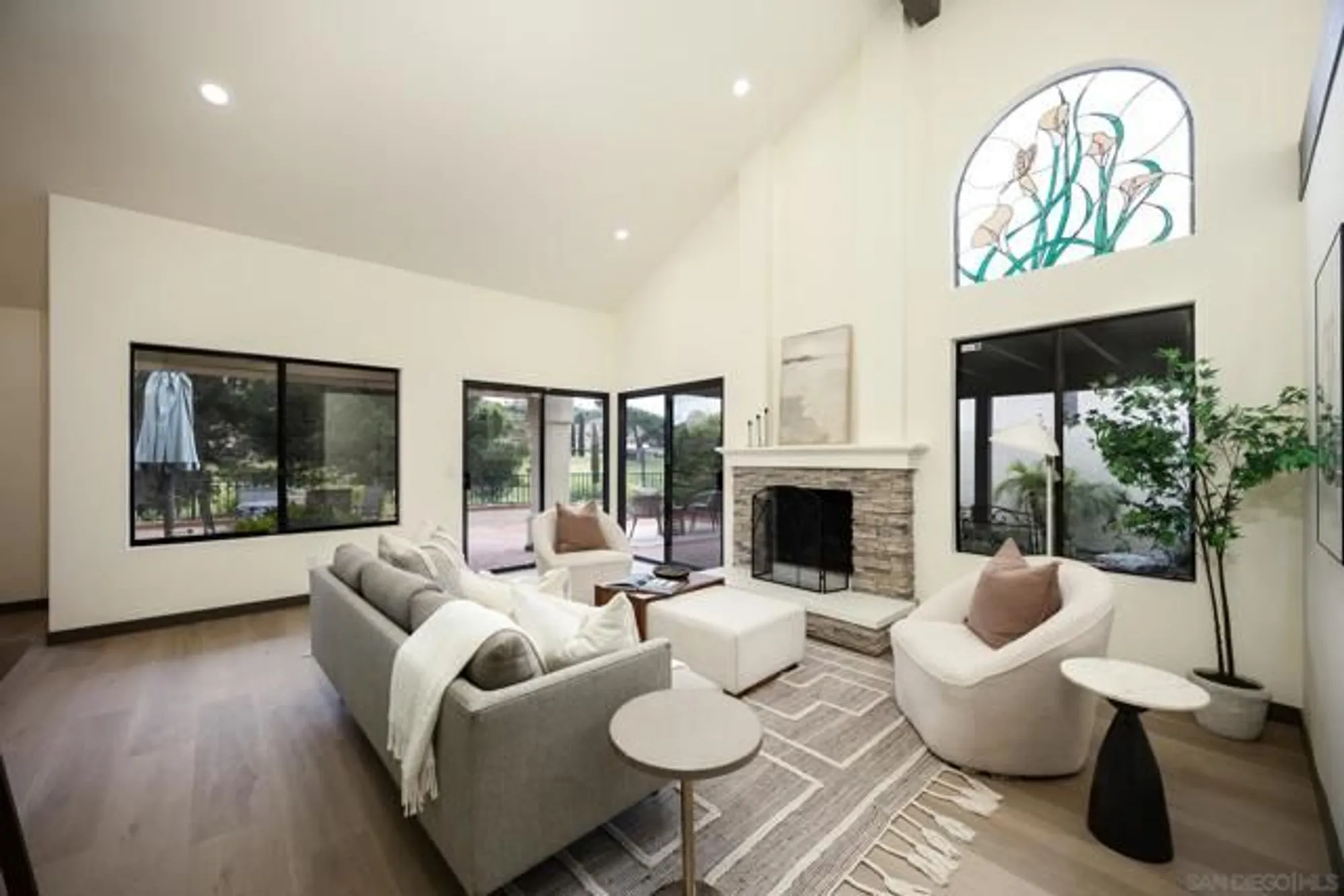 Property Slideshow image 6 of 56 | 17680 caminito balata, San Diego, CA, 92128