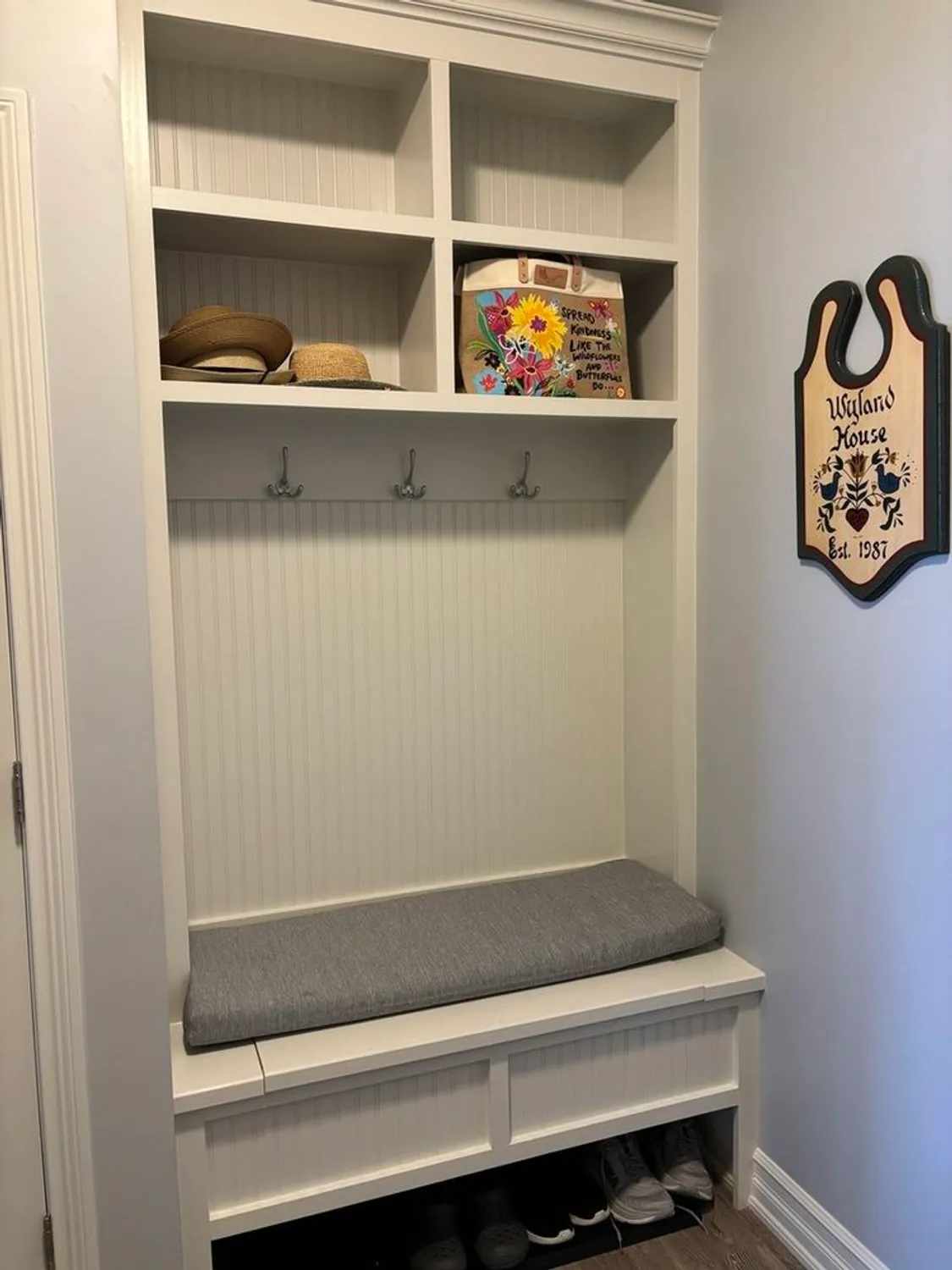 Property Slideshow image 24 of 34 | 408 stearn dr # 408, Genoa, IL, 60135