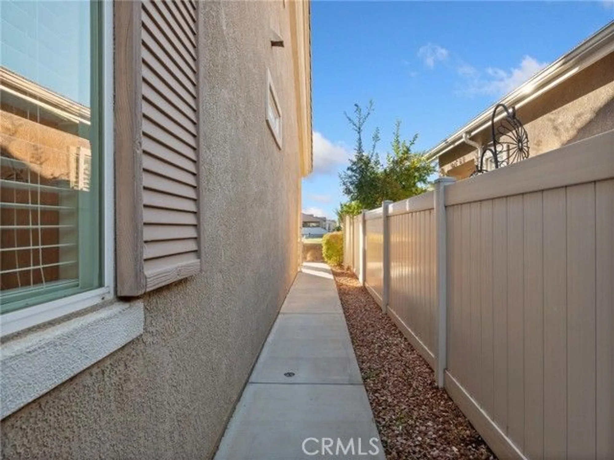 Property Slideshow image 36 of 52 | 10446 bridge haven rd, Apple Valley, CA, 92308