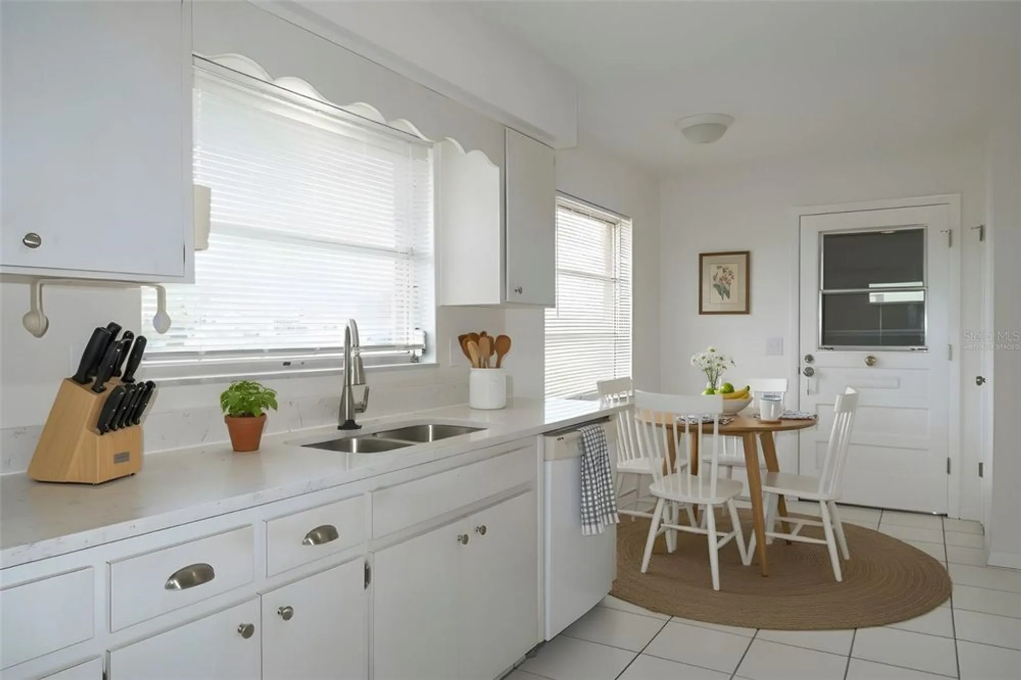 Property Slideshow image 2 of 24 | 604 ojai ave, Sun City Center, FL, 33573