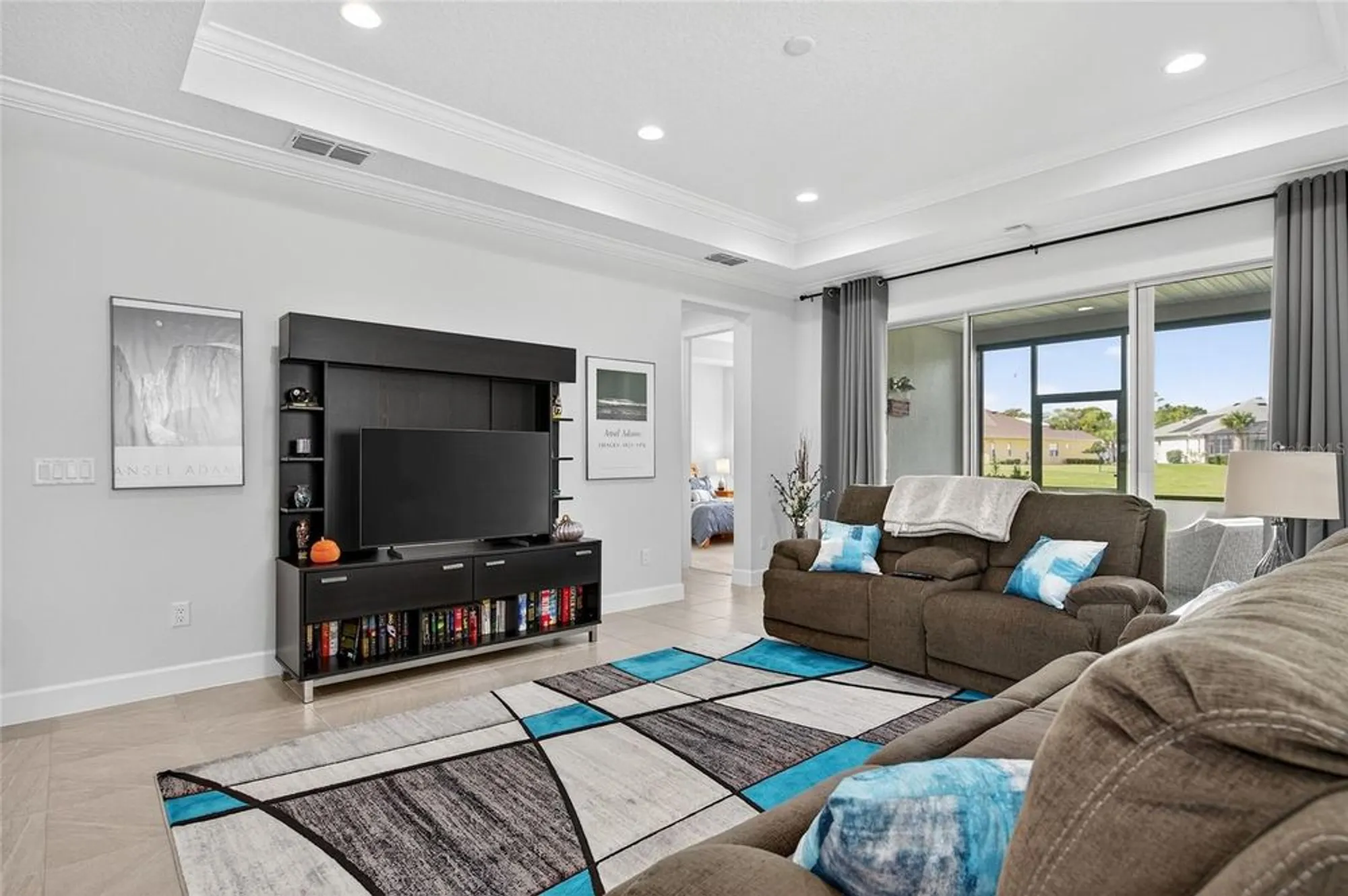 Property Slideshow image 11 of 31 | 253 compass rose dr, Daytona Beach, FL, 32124