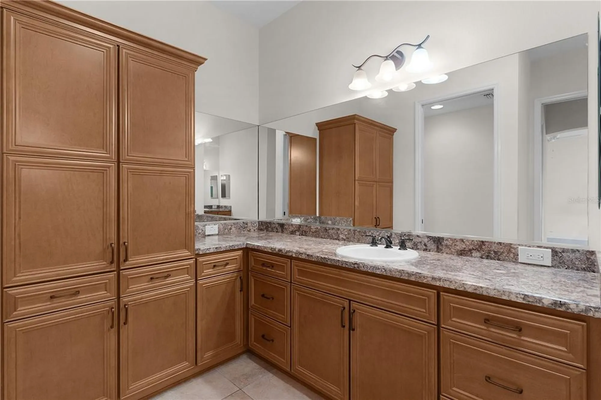 Property Slideshow image 36 of 51 | 2935 cedar grove loop, The Villages, FL, 32163