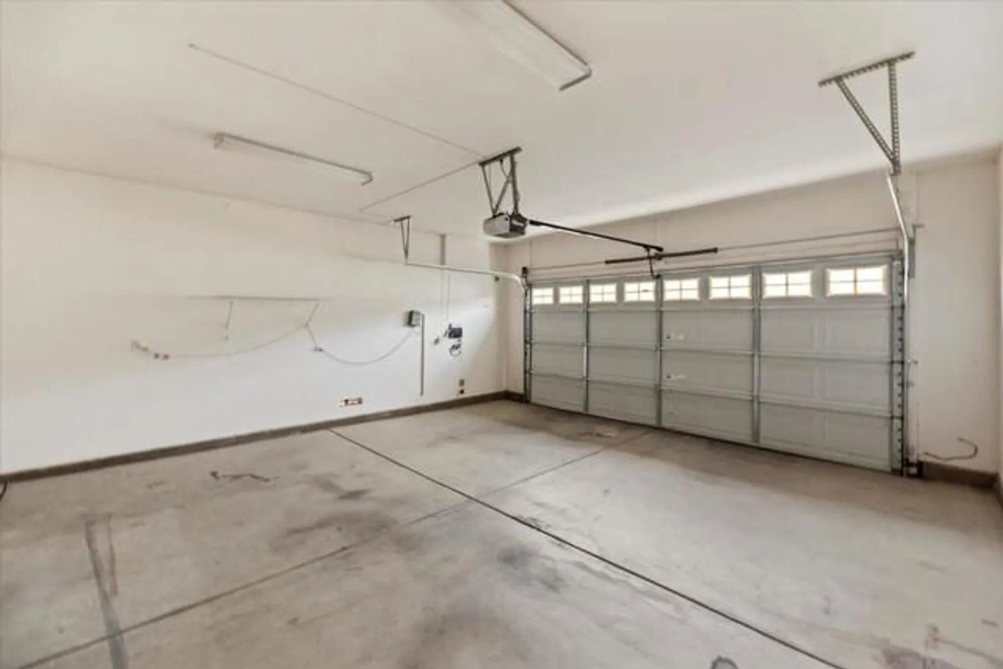 Property Slideshow image 28 of 44 | 1563 quiet crk, Beaumont, CA, 92223